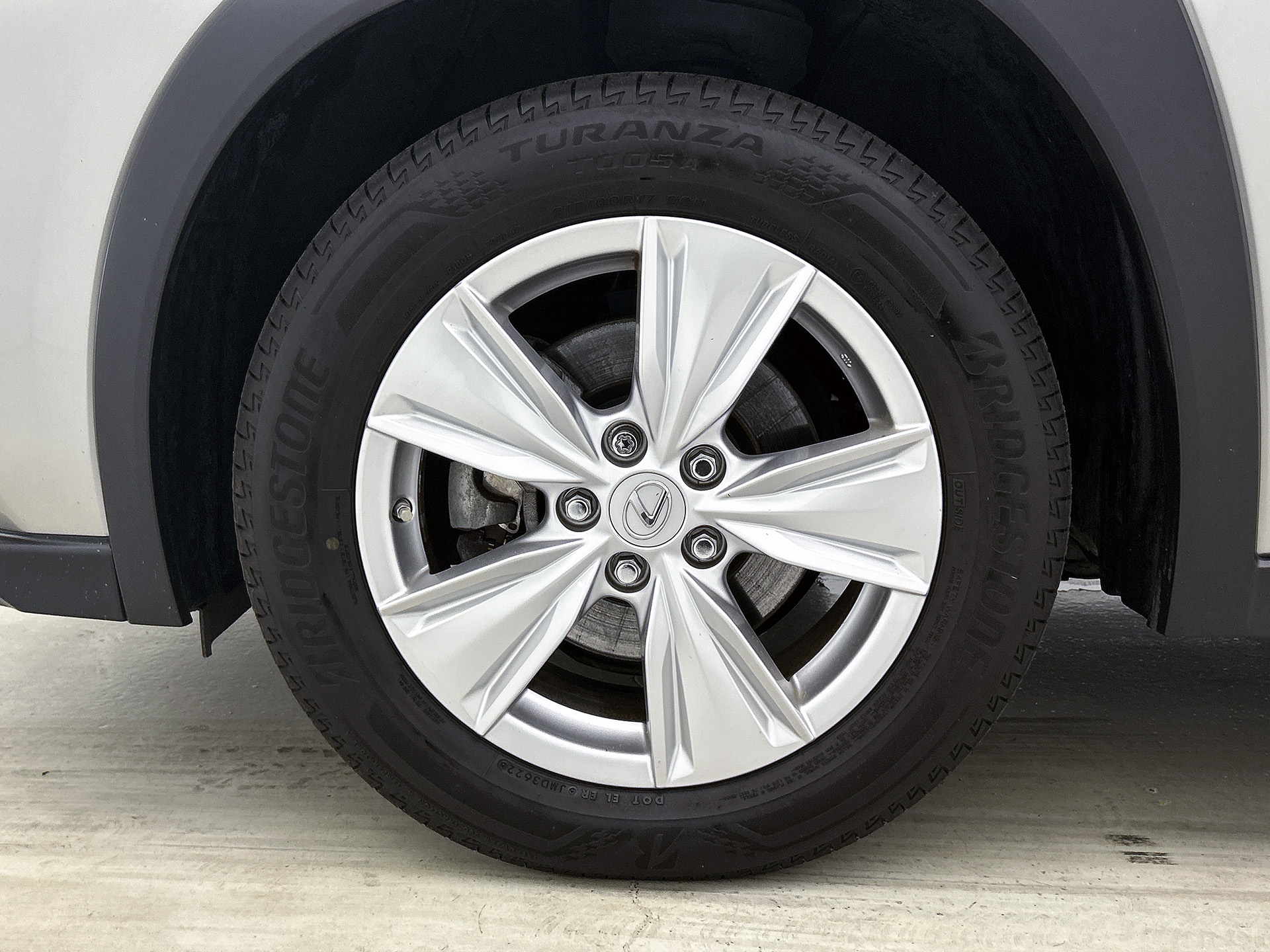 Foto van Lexus Ux