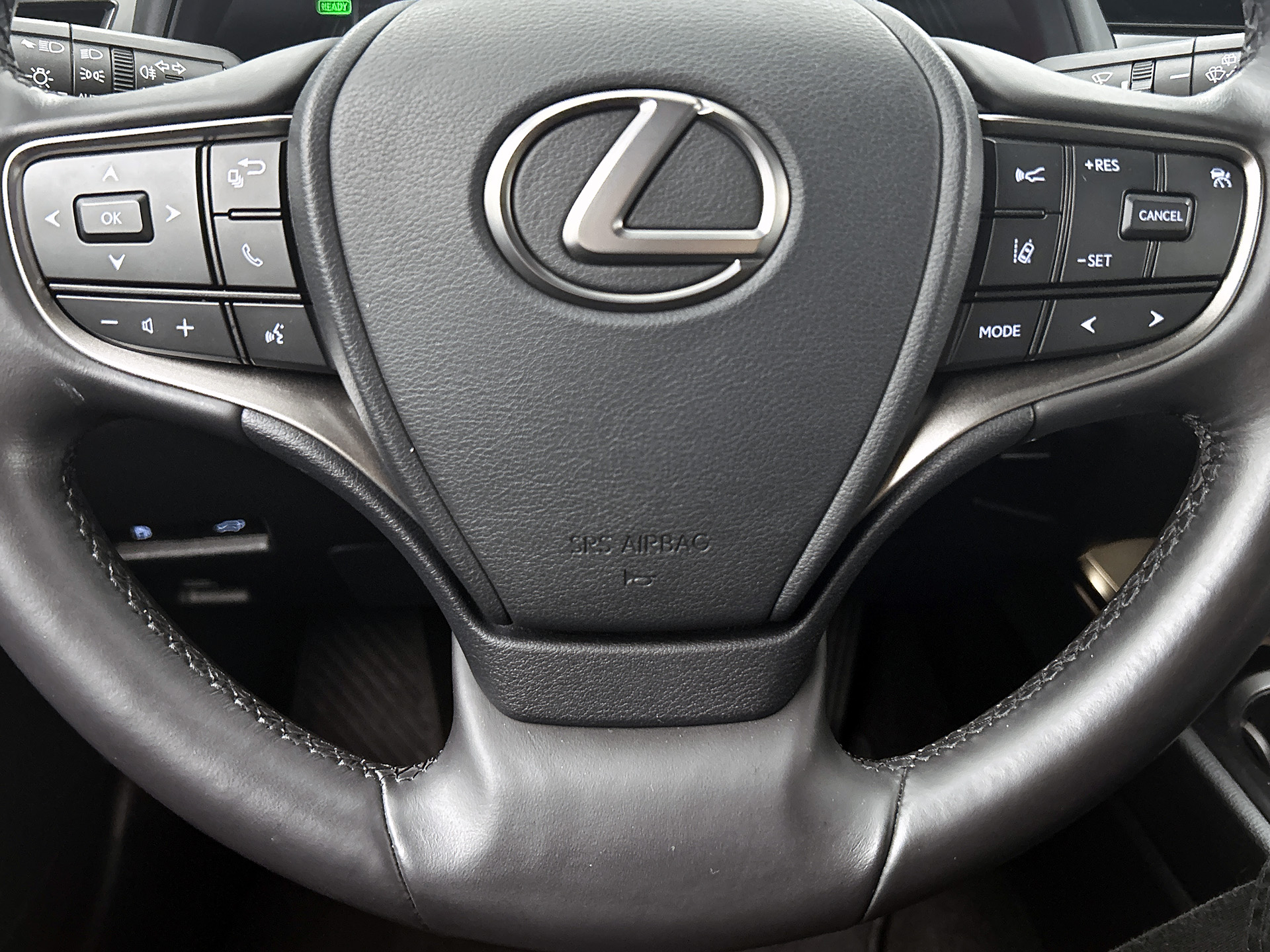 Foto van Lexus Ux