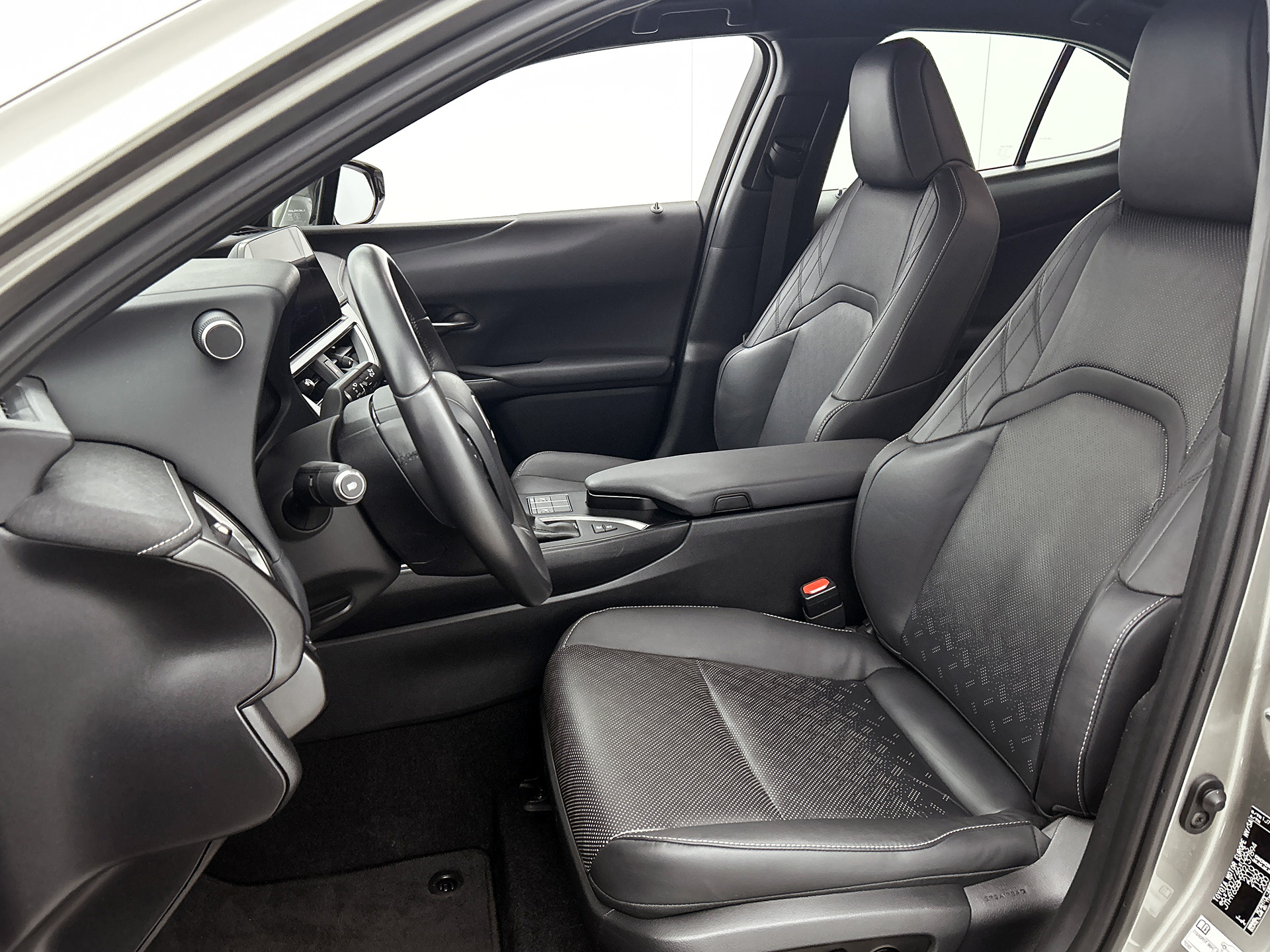 Foto van Lexus Ux