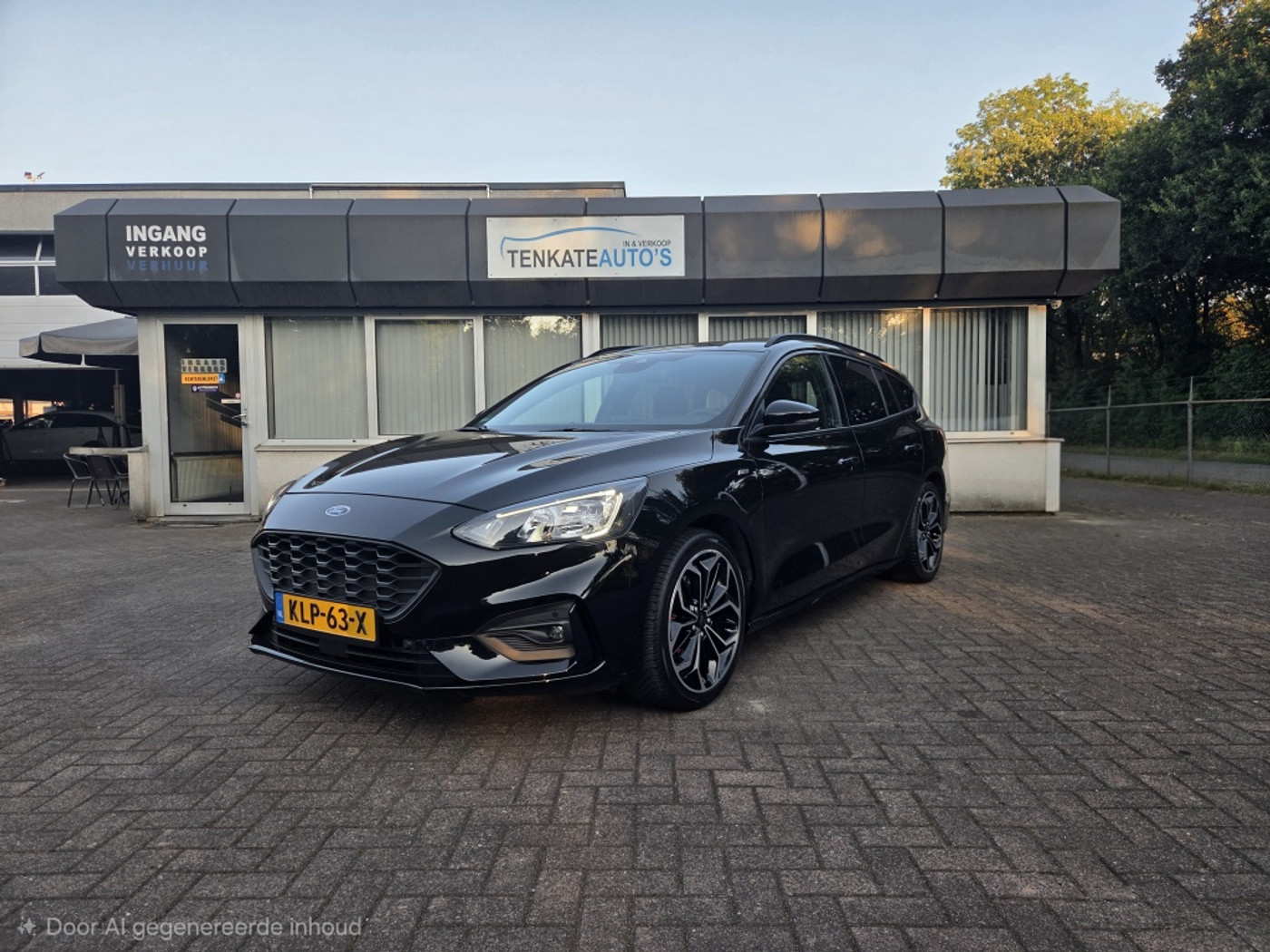 Ford Focus Wagon 1.5 EcoB. ST L. Bns 2021 - voorkant