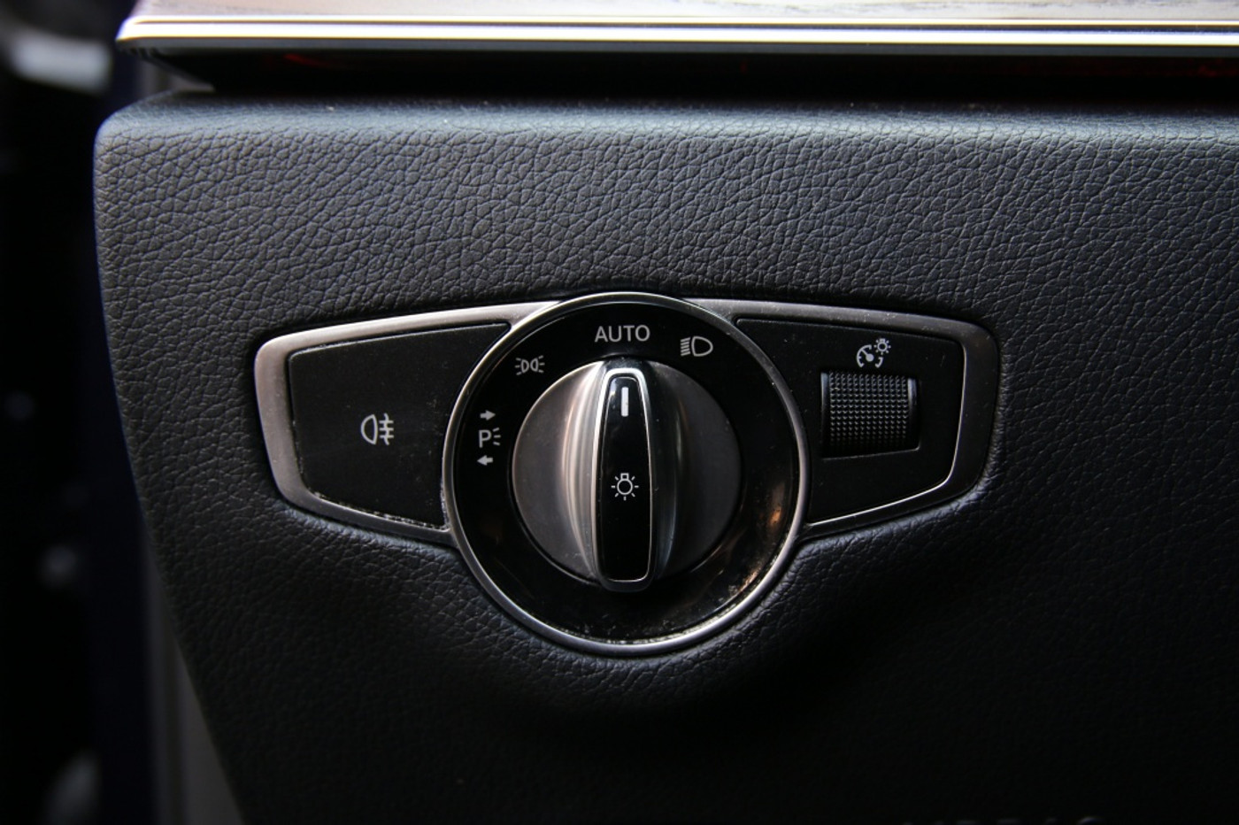 Foto van Mercedes-Benz E-klasse Estate