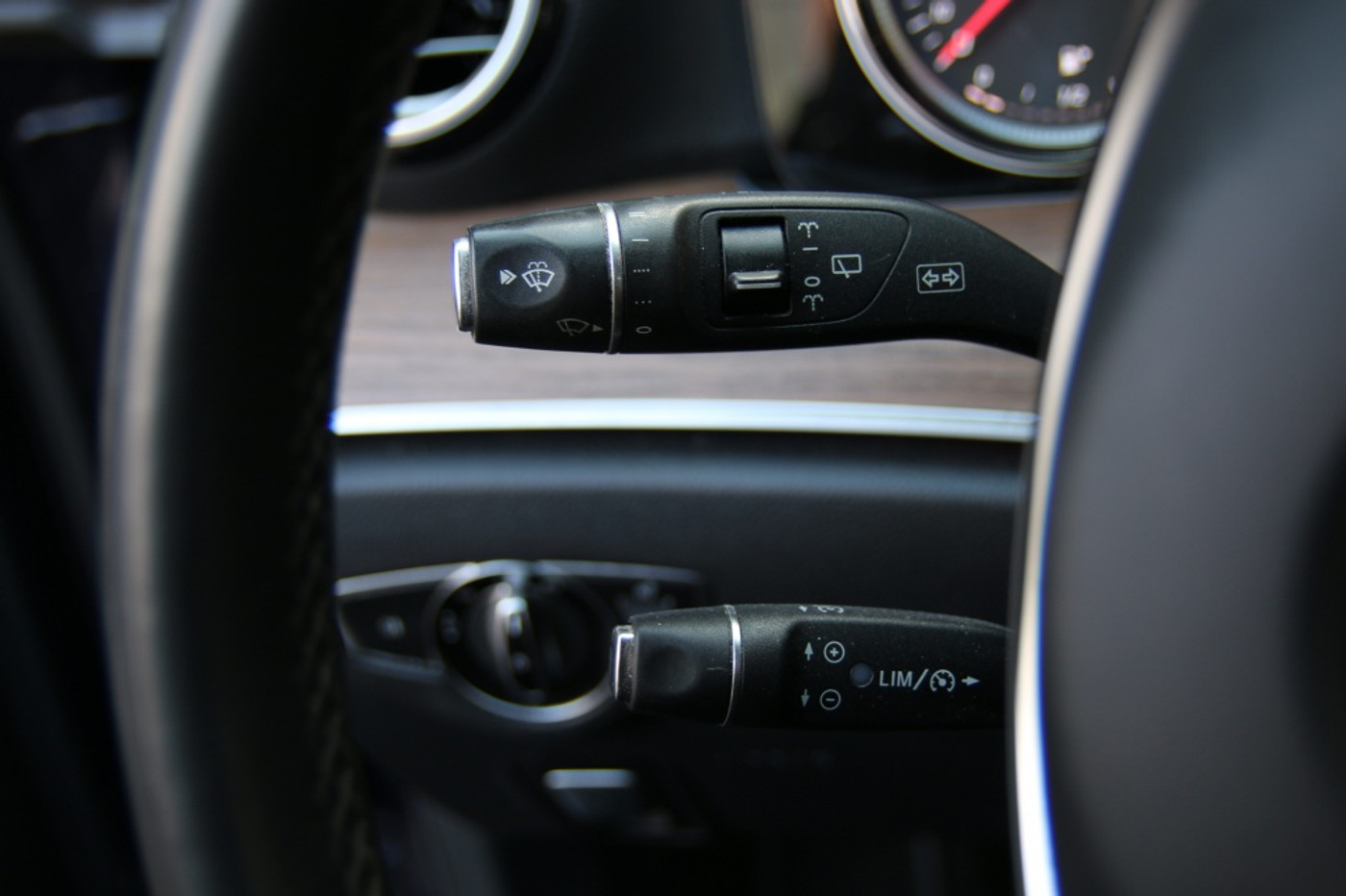 Foto van Mercedes-Benz E-klasse Estate