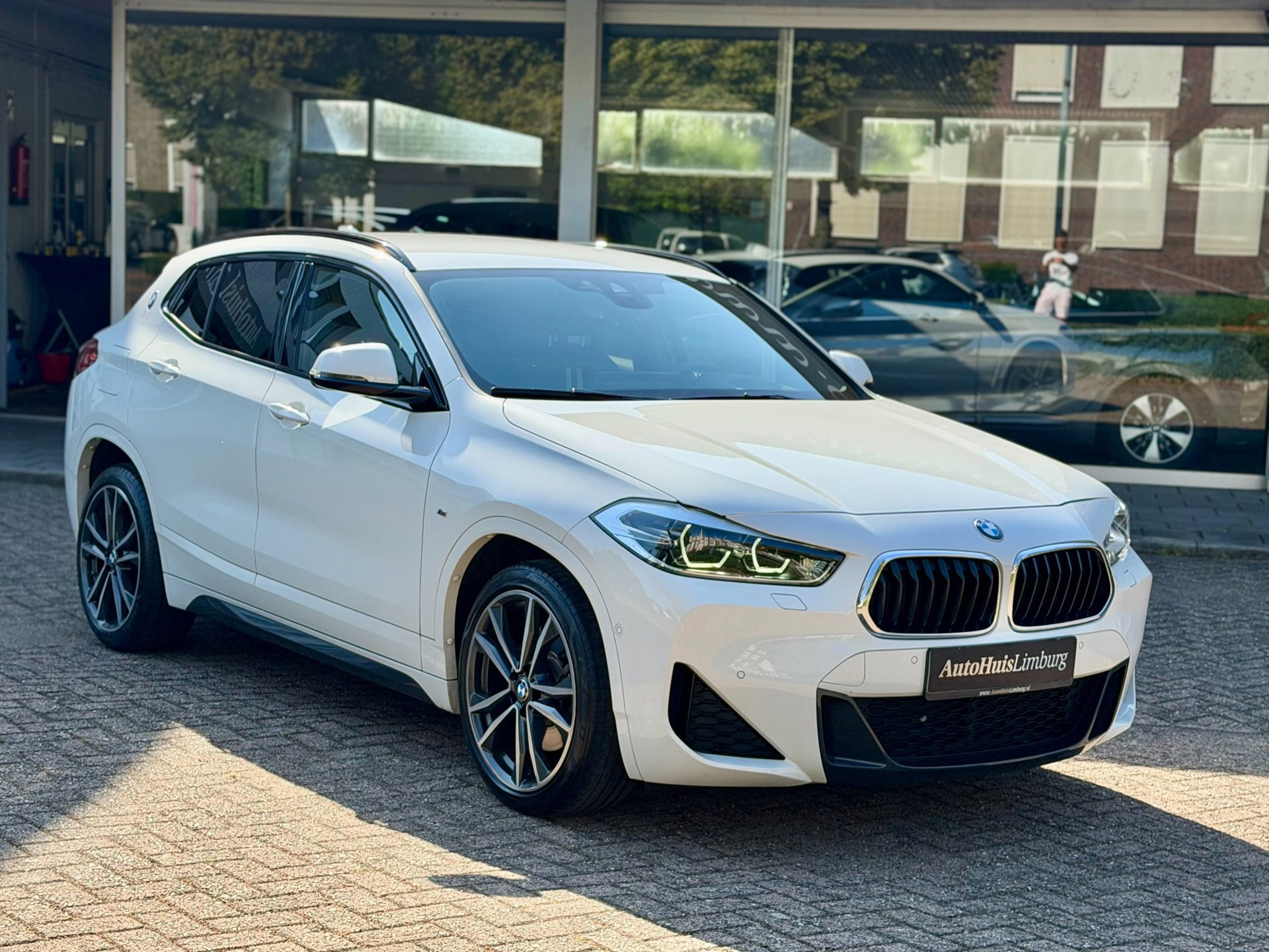 BMW X2 XDrive25e High Executive|M-Sport|Camera|CarPlay|Nav|HUD 2020 - voorkant