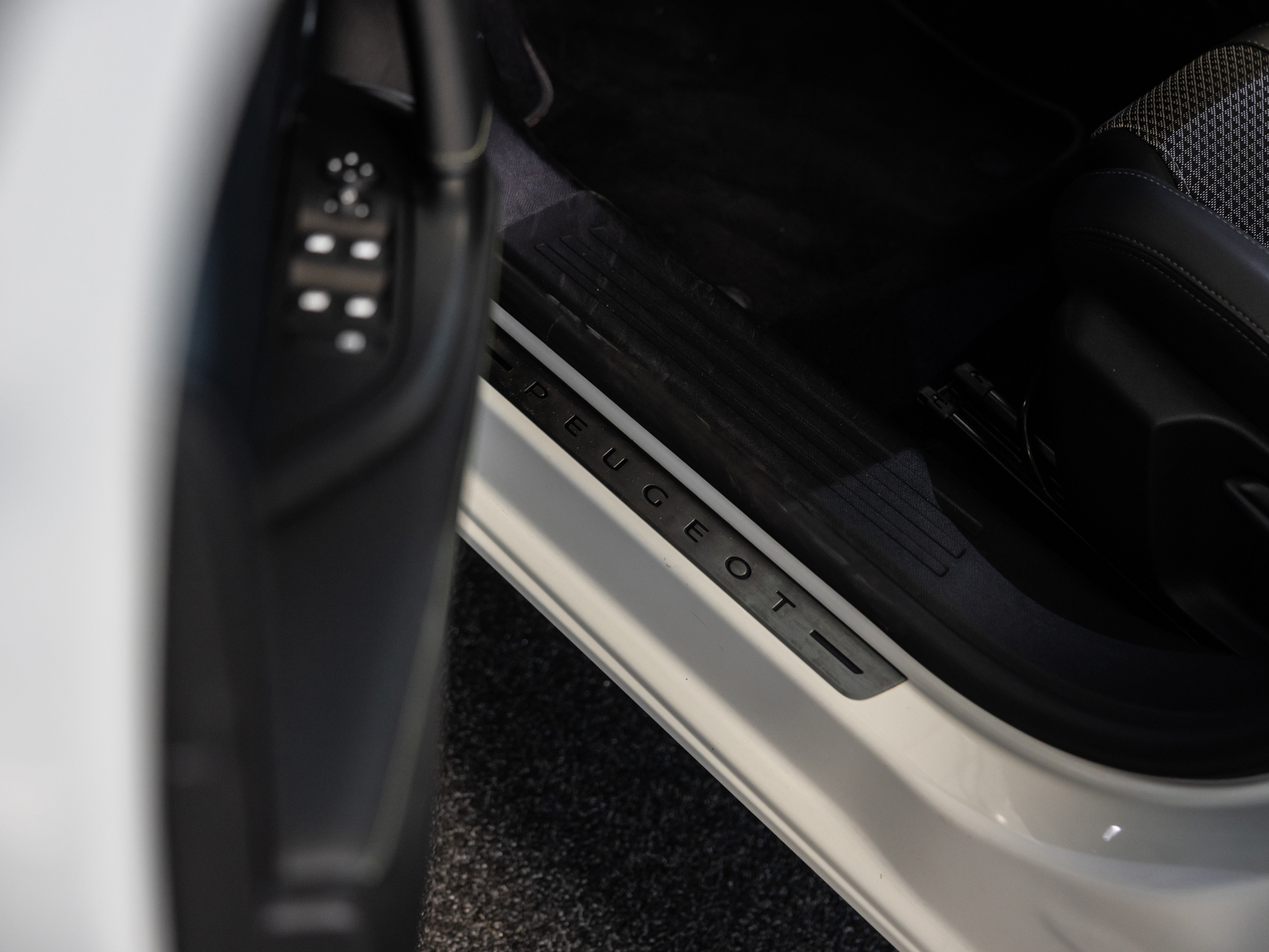 Foto van Peugeot E-2008