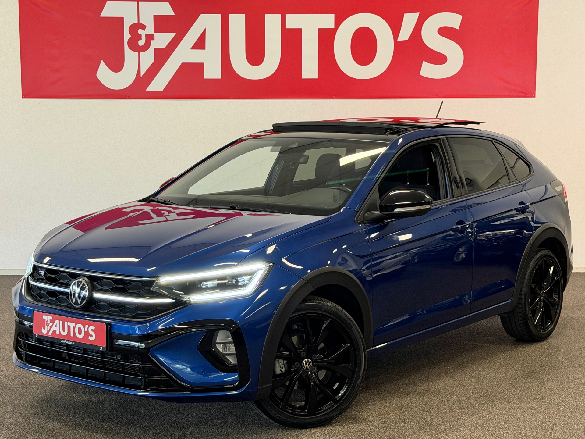 Volkswagen Taigo 1.0 TSI R-Line|CAR-PLAY|PANORAMA|ECC AIRCO 2024 - voorkant
