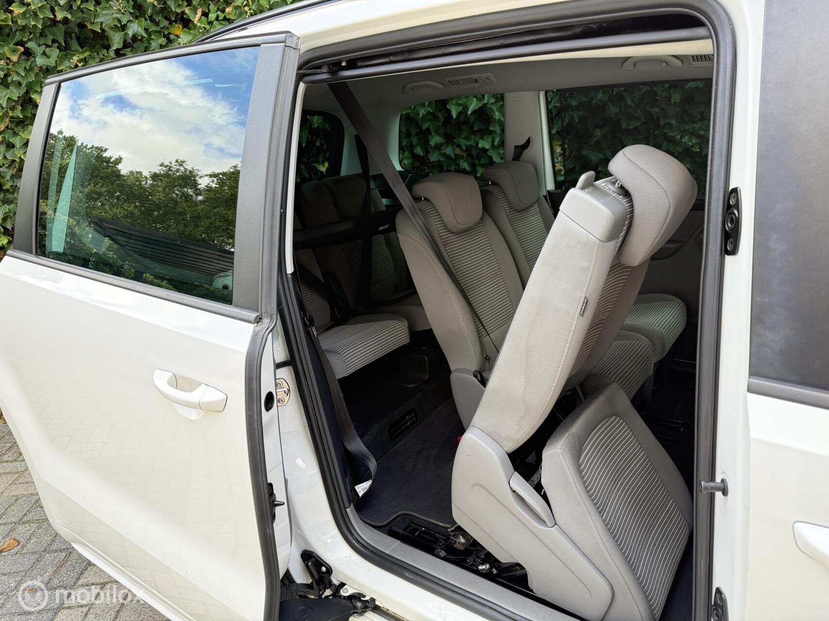 Foto van Seat Alhambra