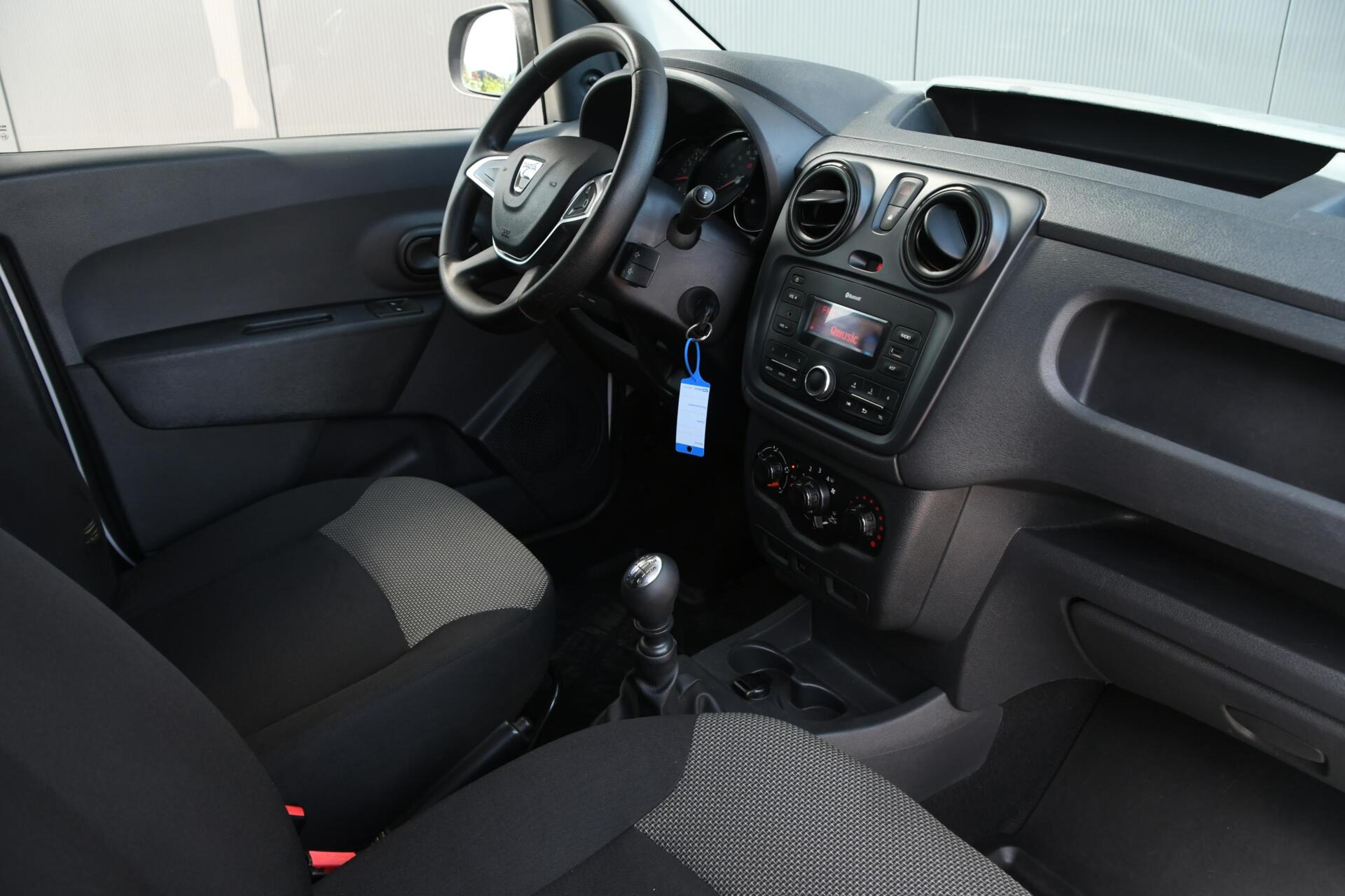 Foto van Dacia Dokker