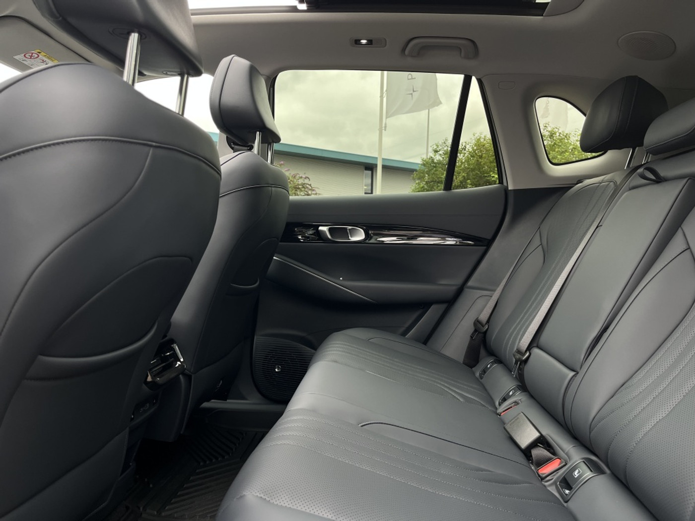 Foto van Geely E5
