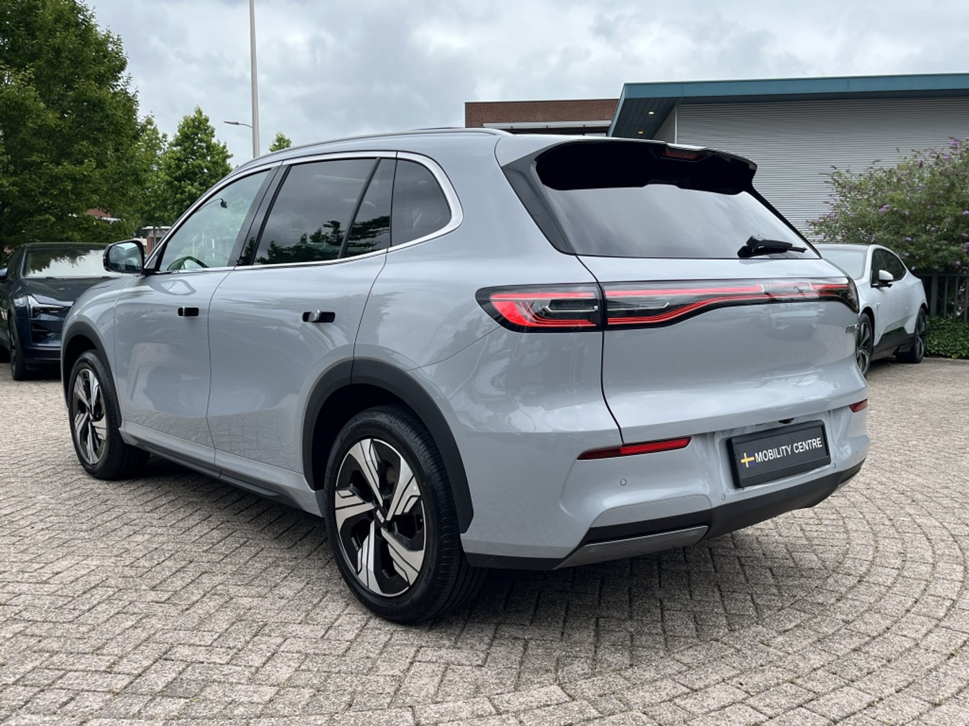 Foto van Geely E5