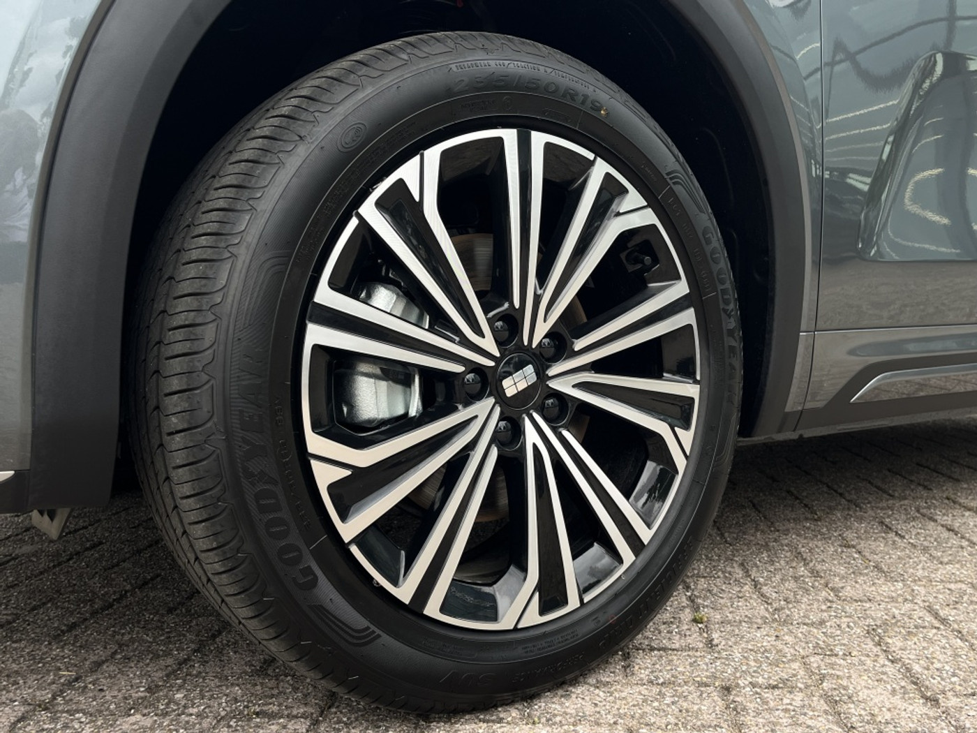 Foto van Geely Starray Em-i