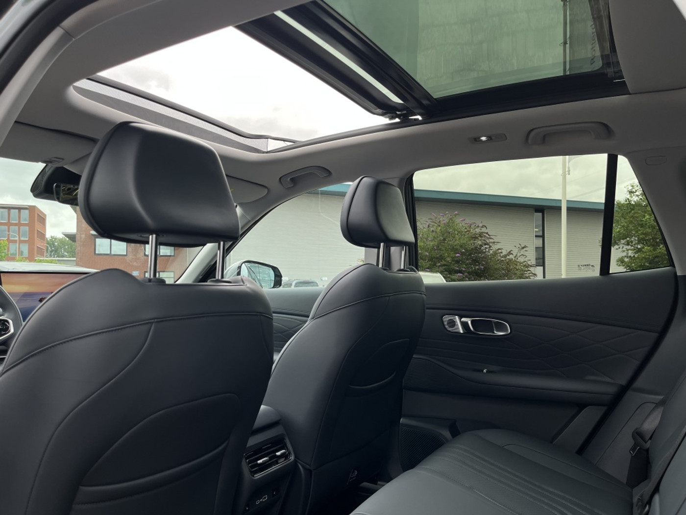 Foto van Geely Starray Em-i
