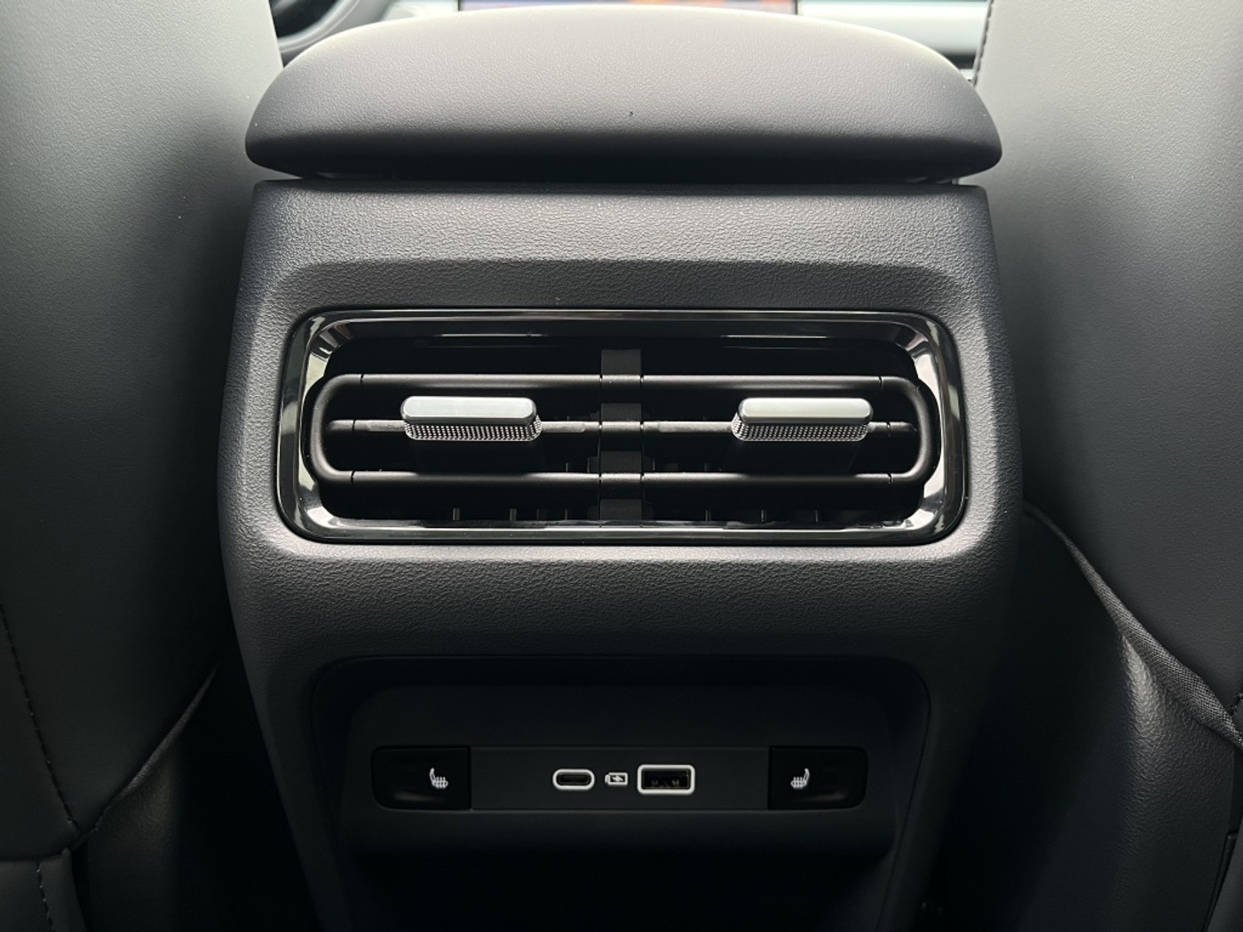 Foto van Geely Starray Em-i