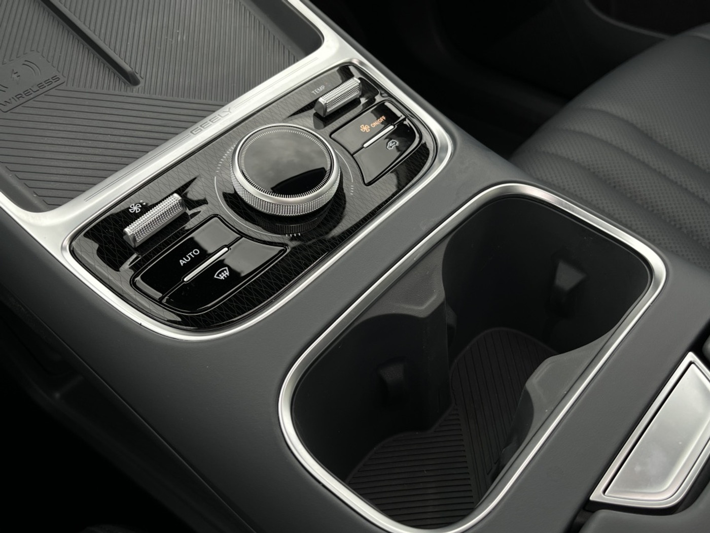 Foto van Geely Starray Em-i