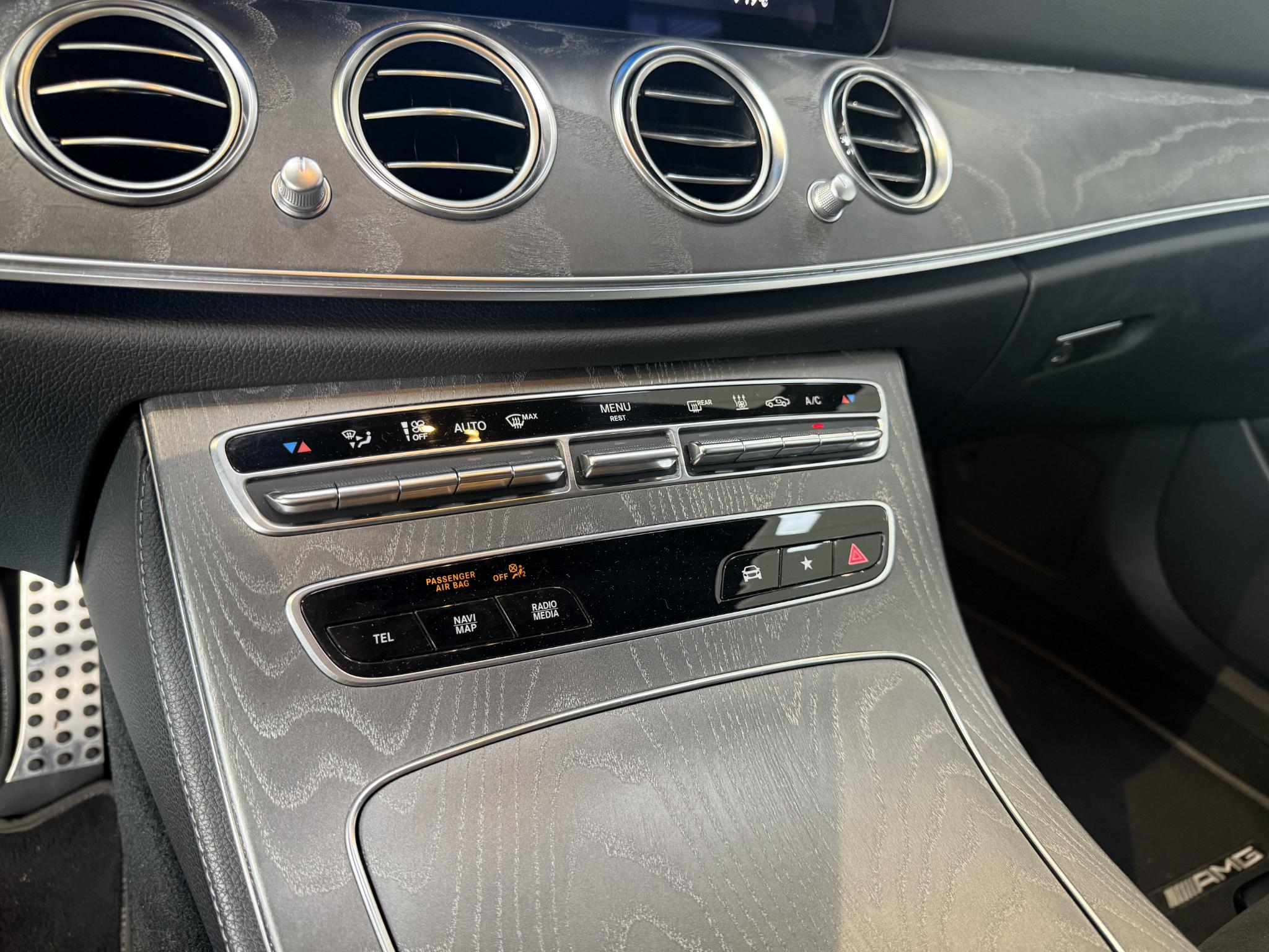 Foto van Mercedes-Benz E-klasse Estate