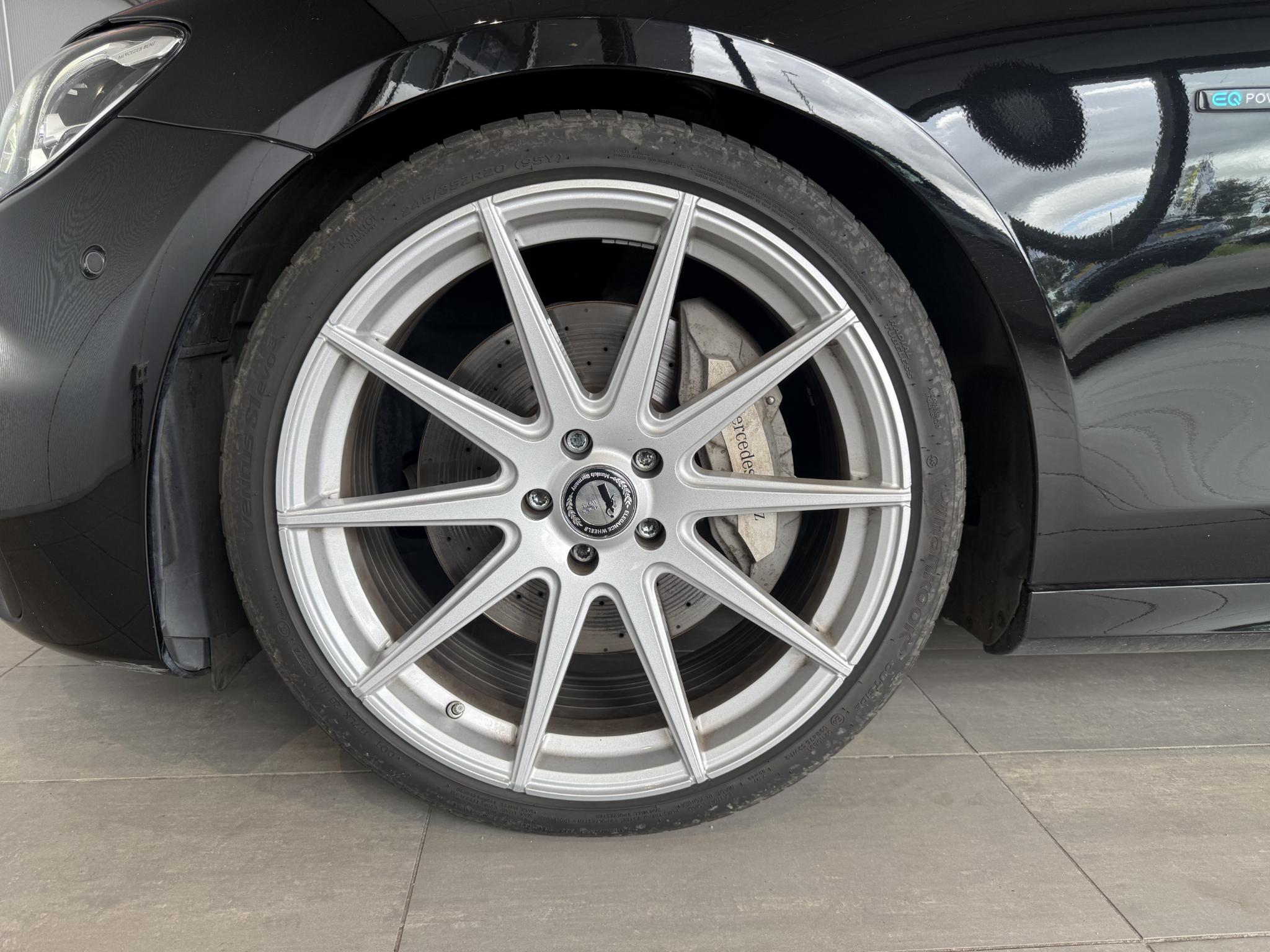Foto van Mercedes-Benz E-klasse Estate