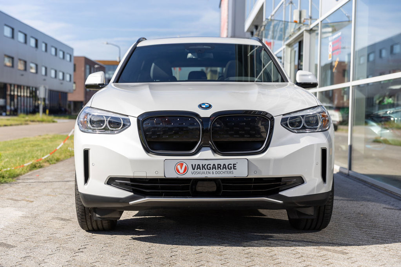 Foto van BMW Ix3
