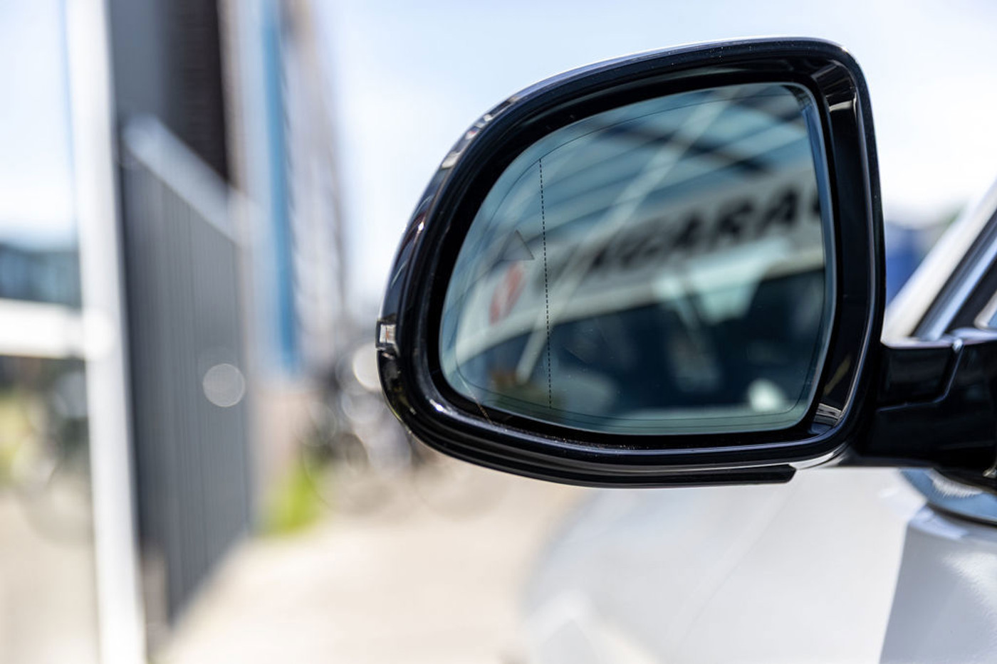 Foto van BMW Ix3
