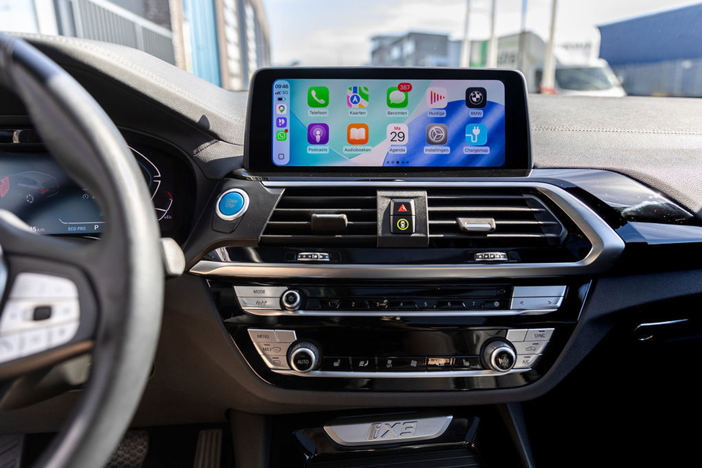 Foto van BMW Ix3