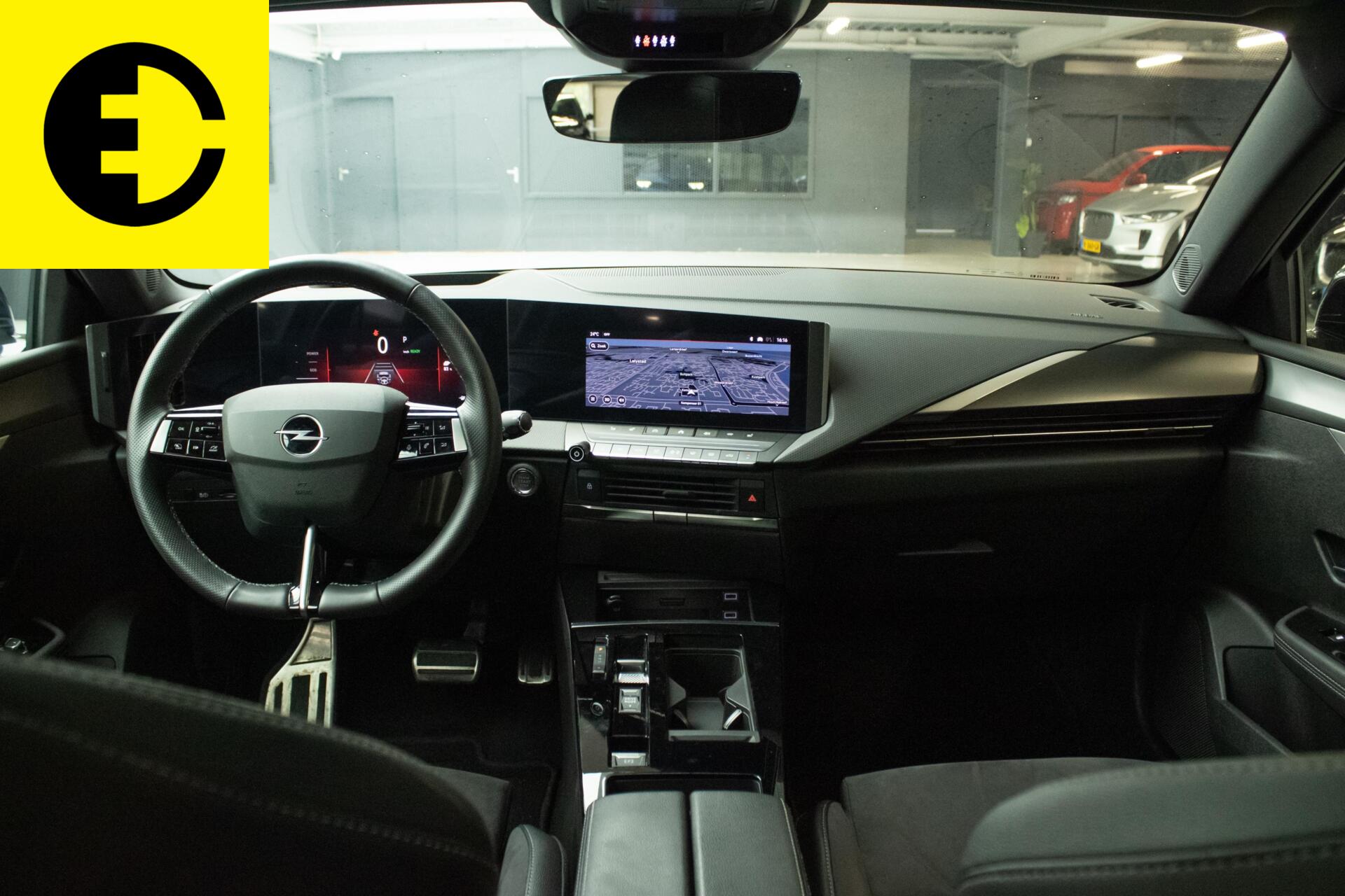 Foto van Opel Astra Electric