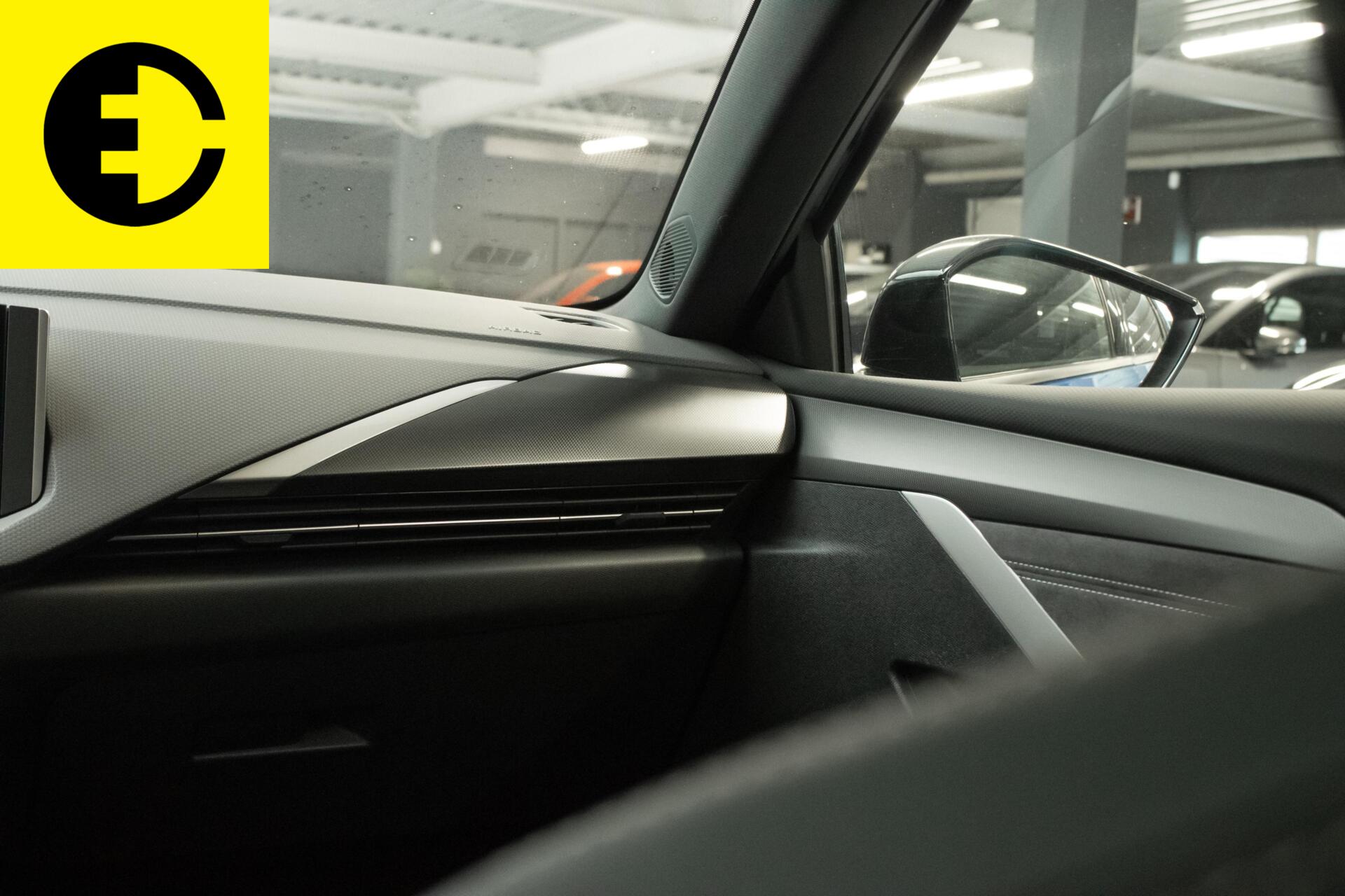 Foto van Opel Astra Electric