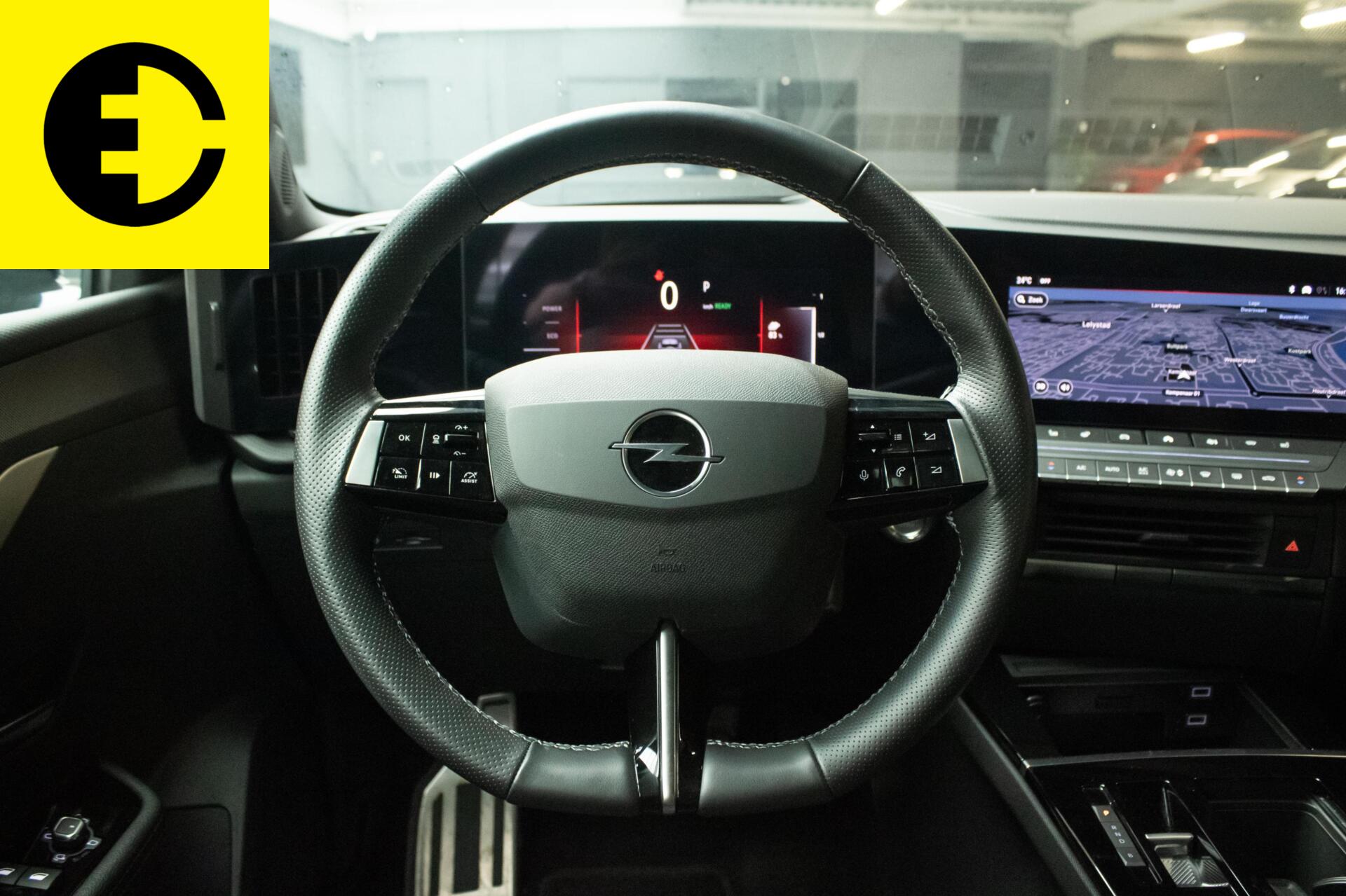 Foto van Opel Astra Electric