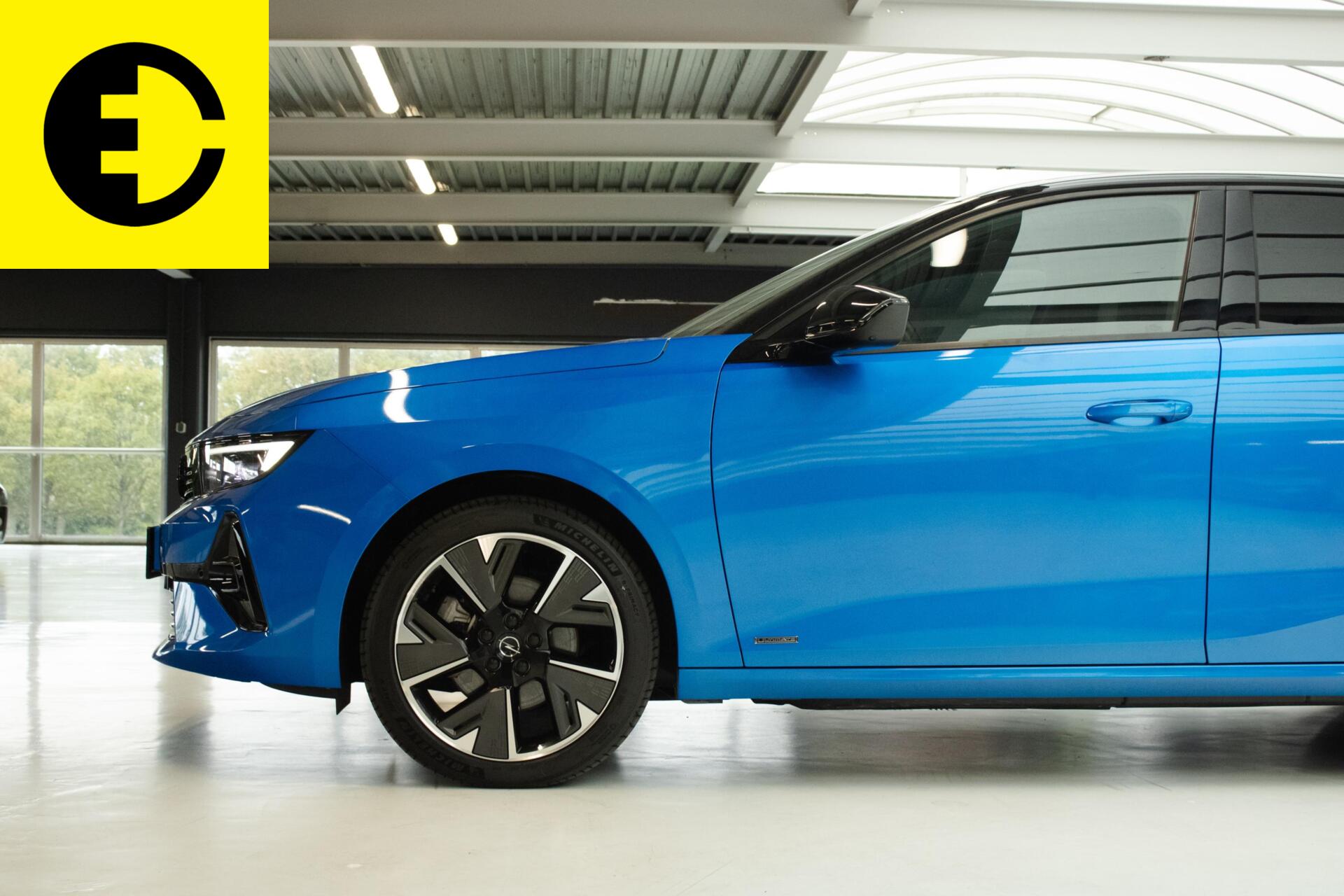 Foto van Opel Astra Electric