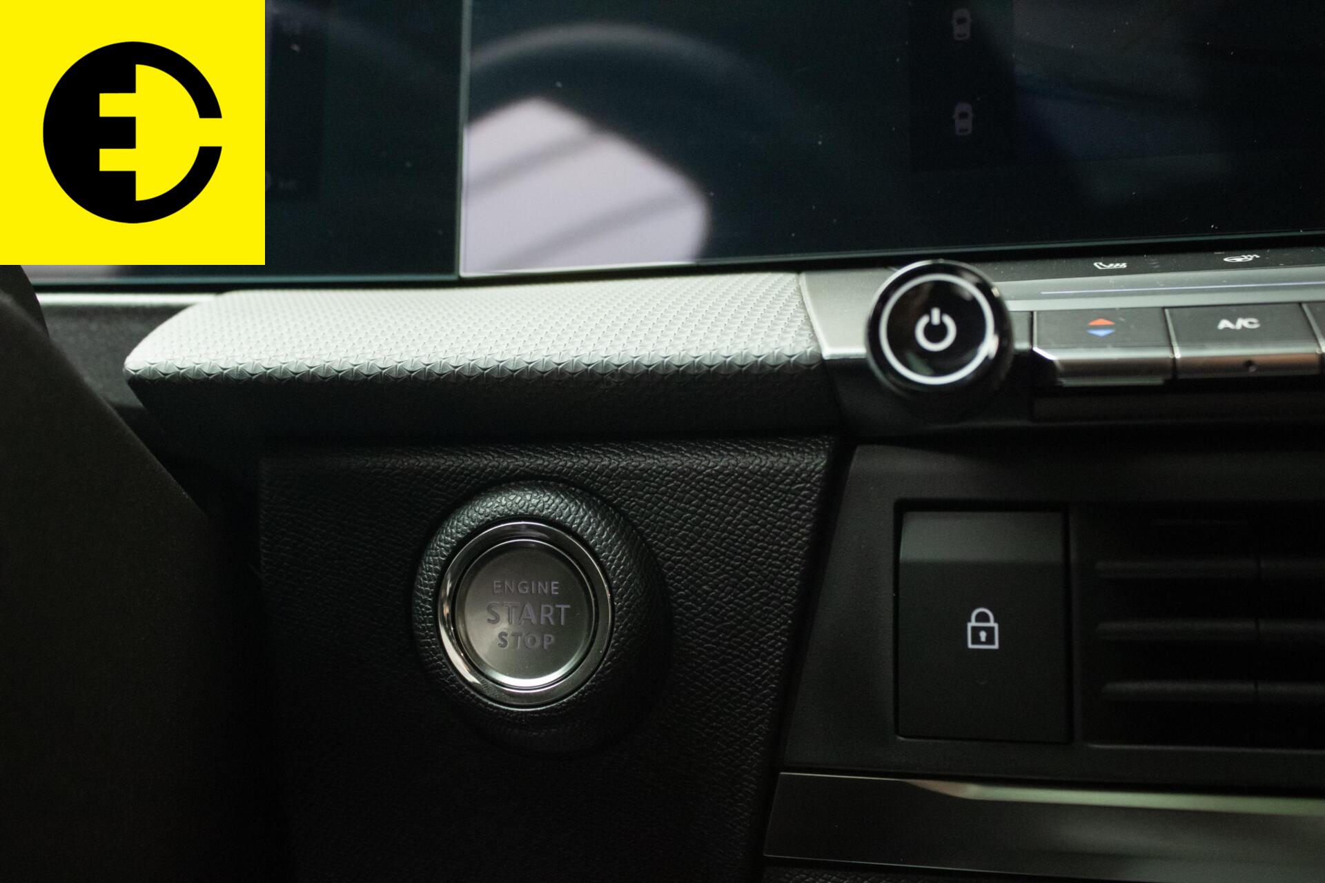 Foto van Opel Astra Electric