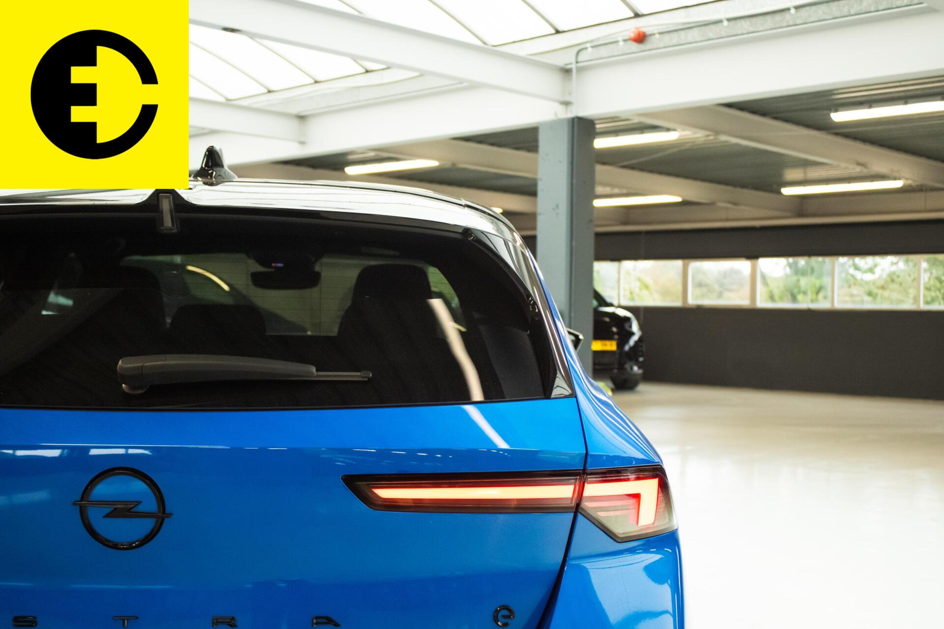 Foto van Opel Astra Electric