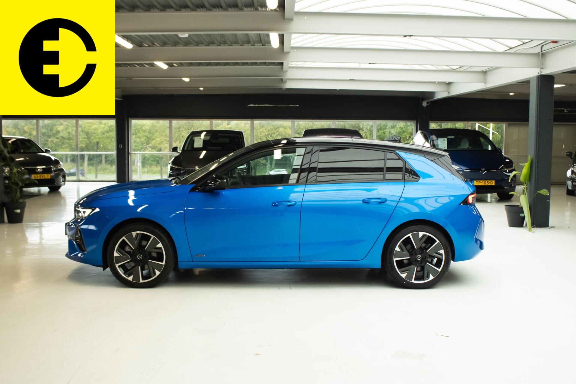 Foto van Opel Astra Electric