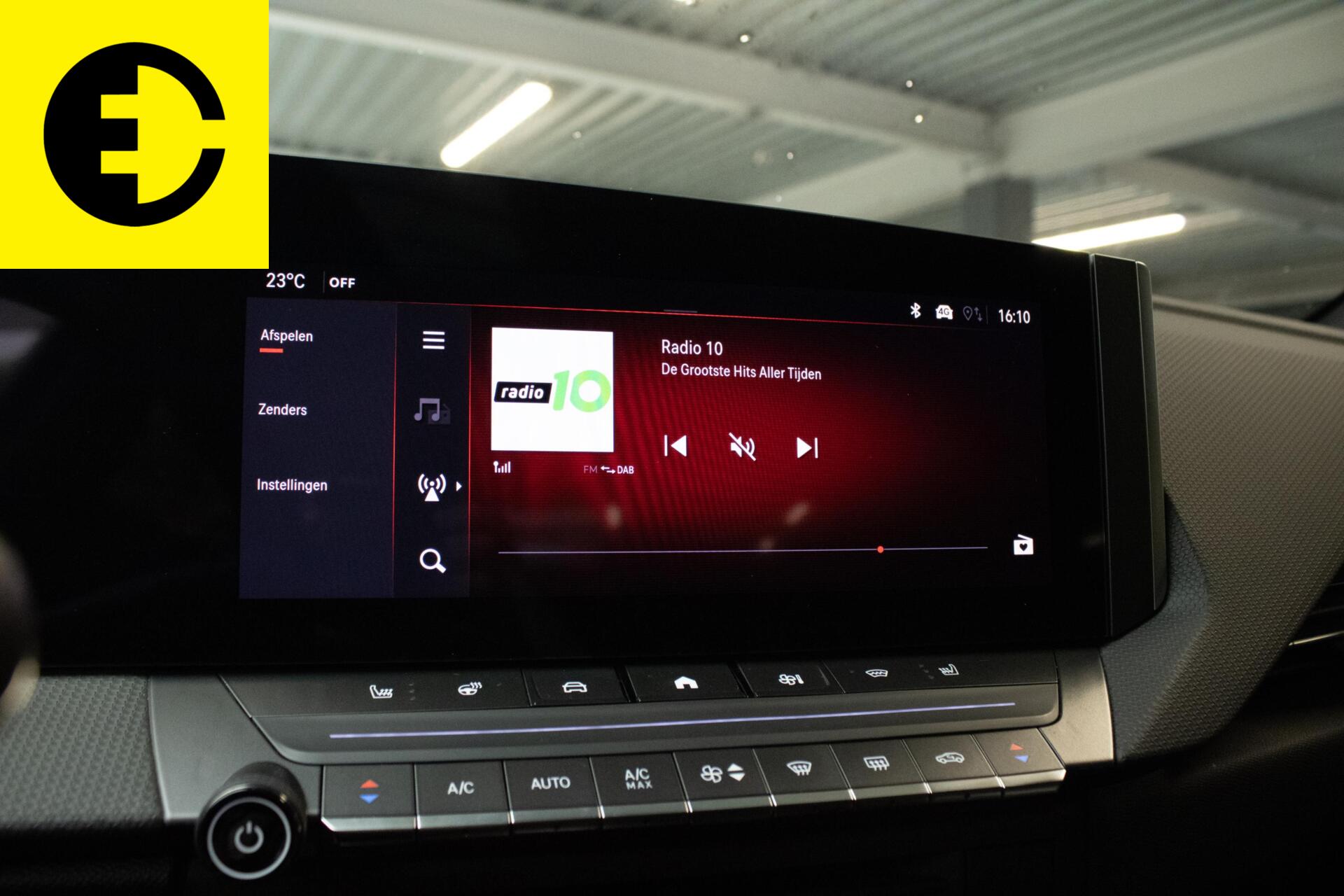 Foto van Opel Astra Electric