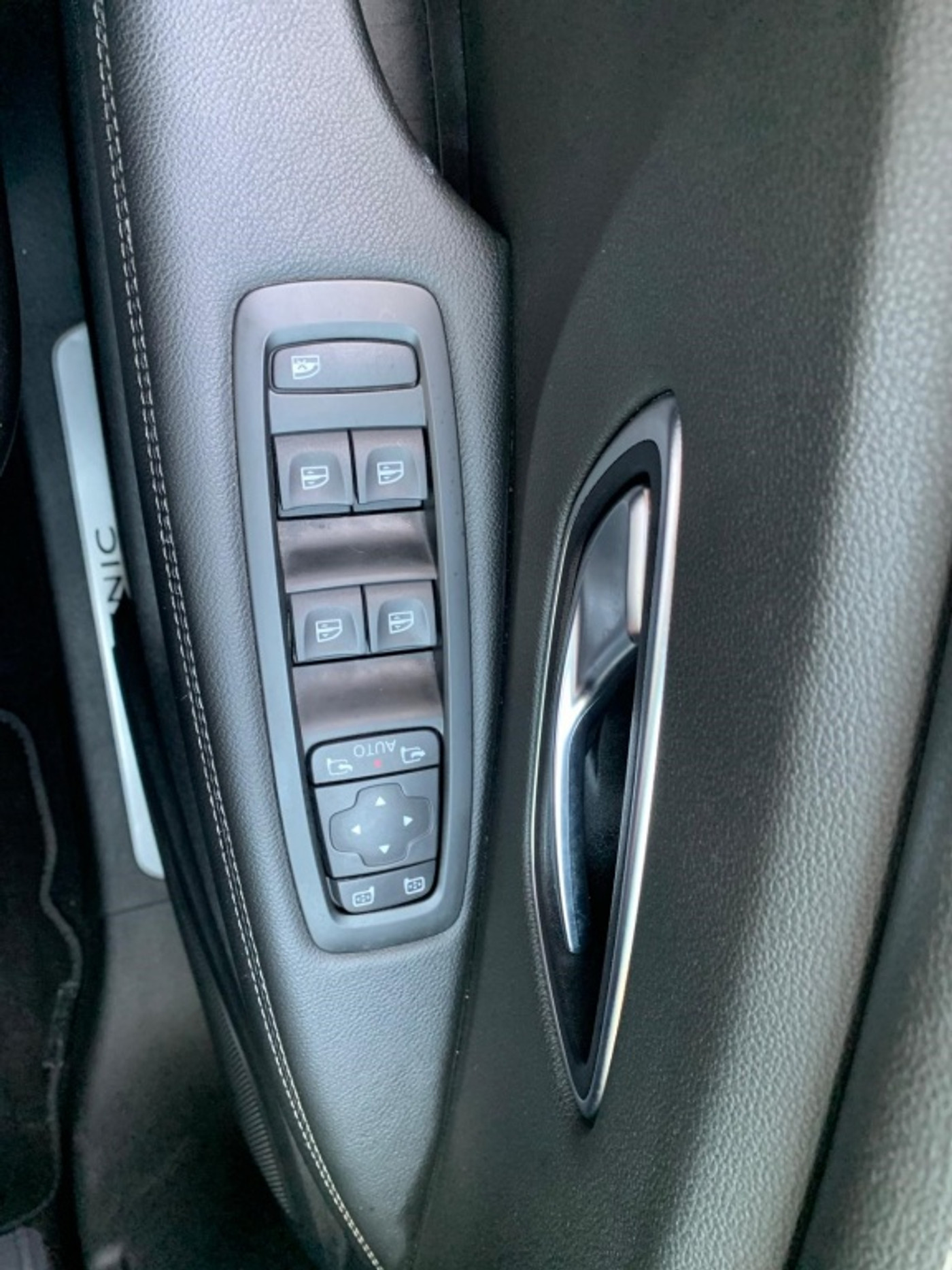 Foto van Renault Scenic Iv