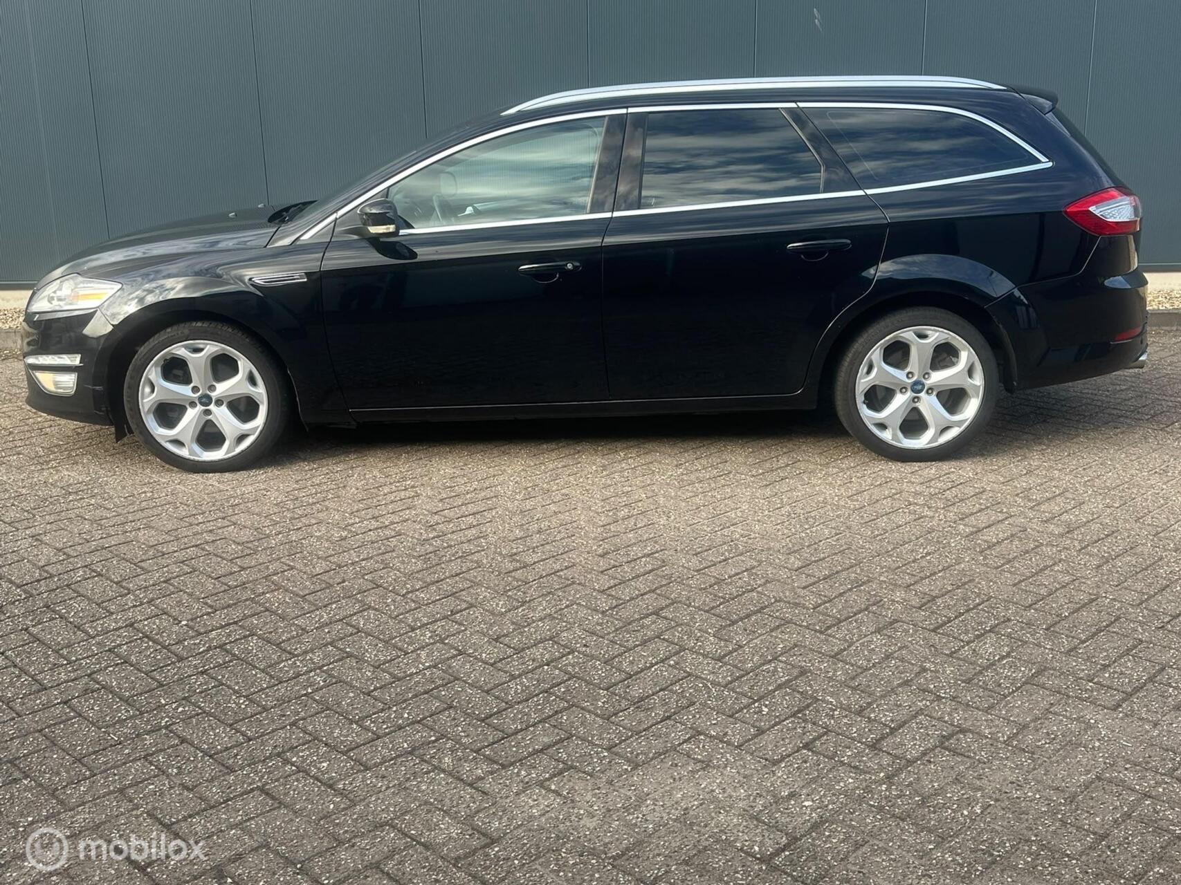 Foto van Ford Mondeo Wagon
