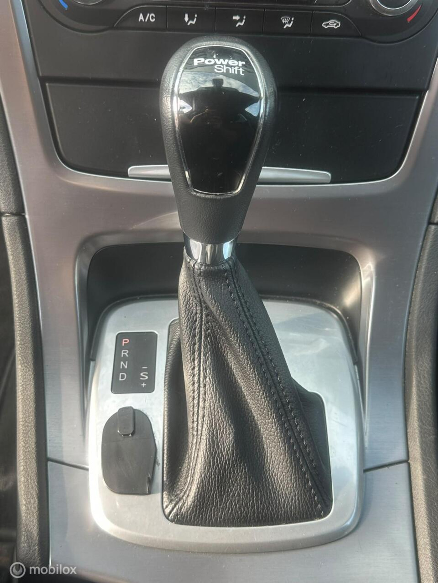 Foto van Ford Mondeo Wagon