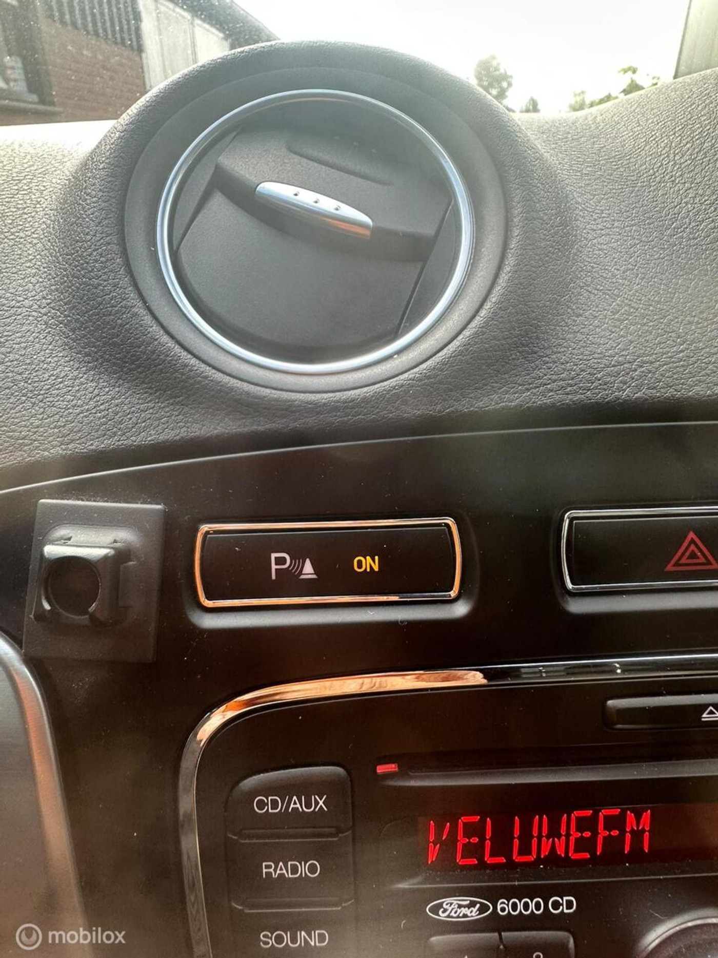 Foto van Ford Mondeo Wagon