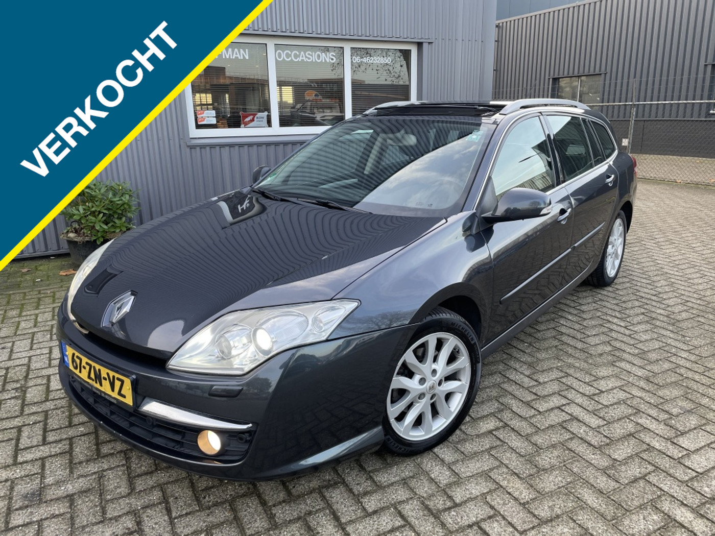 Renault Laguna Estate 2.0 DCi AUT 150PK Panodak Leder PDC Nieuwe APK! 2008 - voorkant
