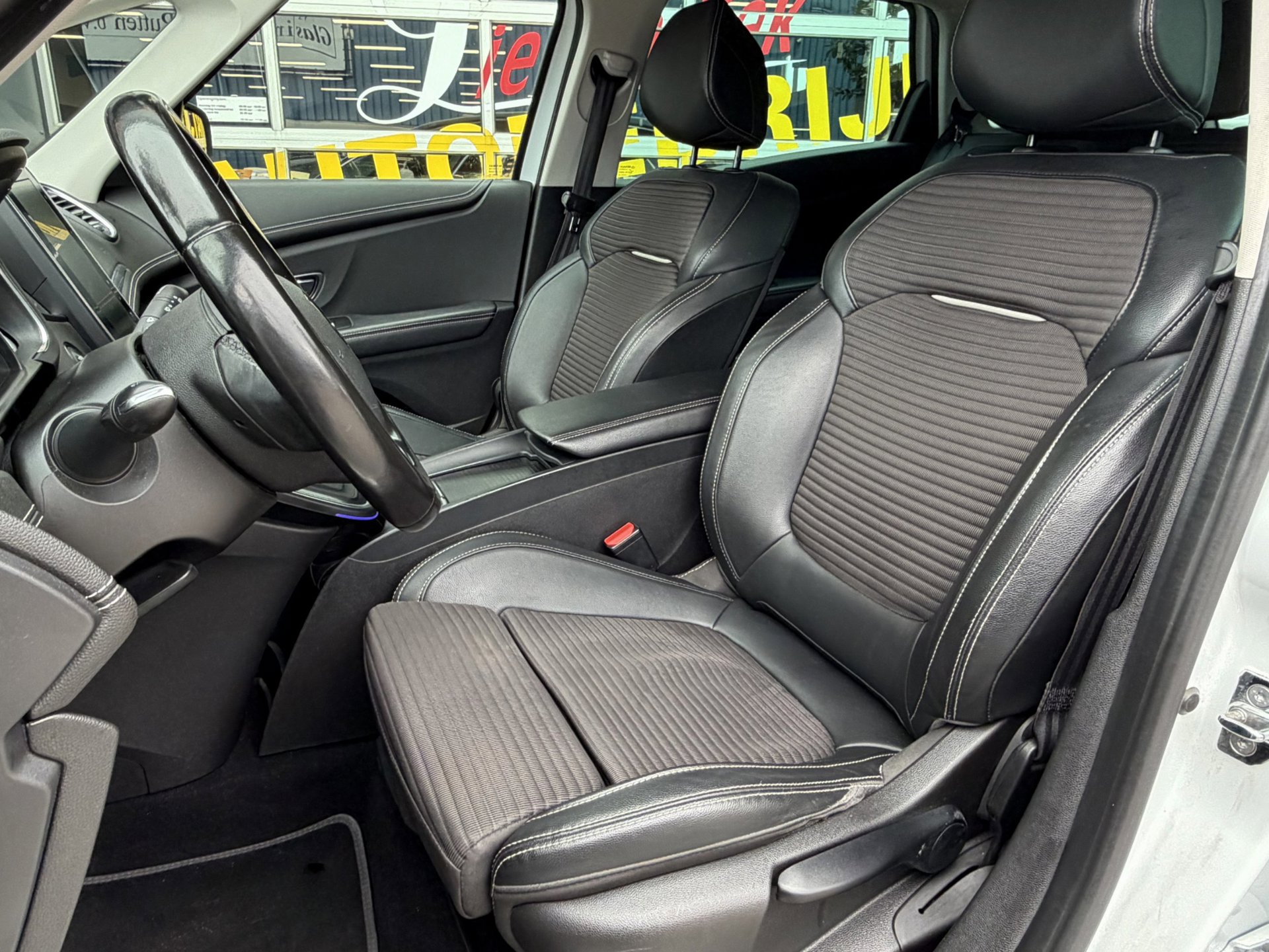 Foto van Renault Scénic