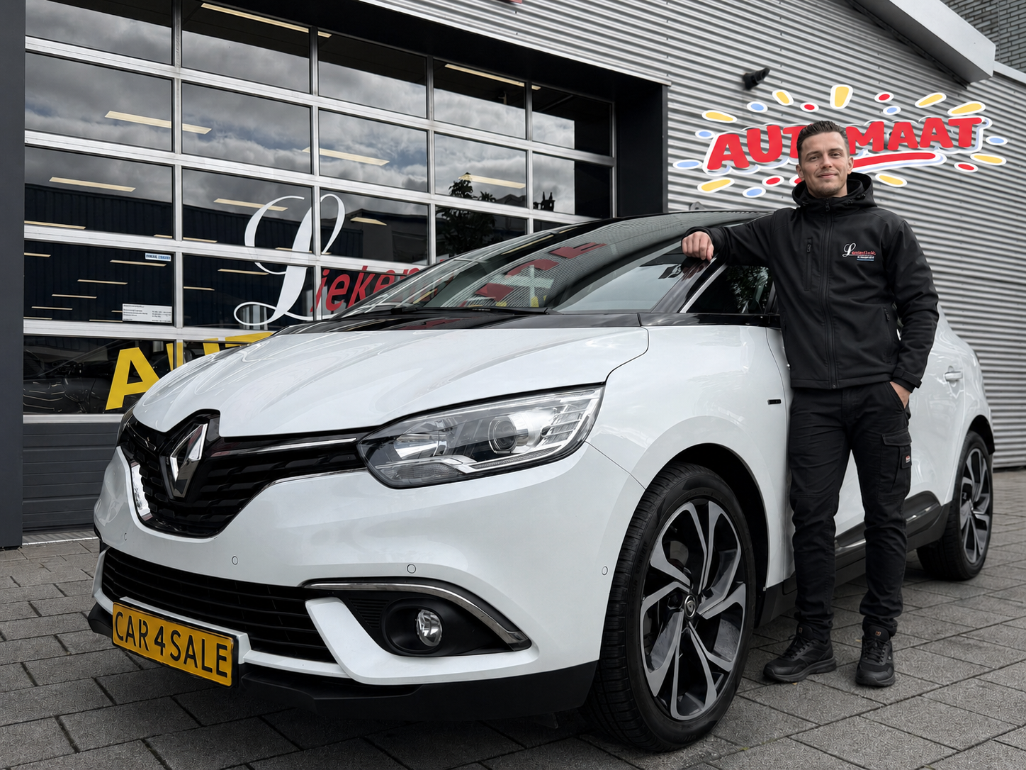 Renault Scénic 1.3 TCe Bose - Automaat I Navigatie I Airco I Sport pakket I LED I PDC I 1/2 Leer I Dealer onderhouden 2019 - voorkant