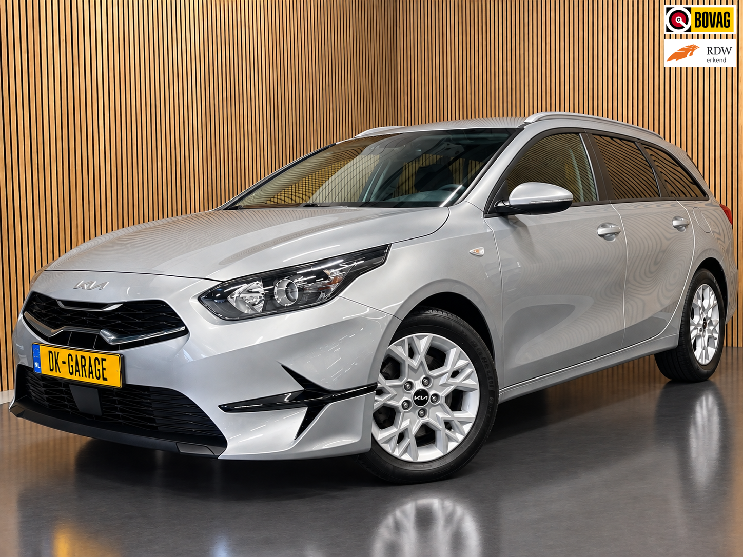 Kia Ceed Sportswagon 1.0 T-GDi DynamicLine|APPLE CARPLAY, ANDROID AUTO|STOEL-,STUURVERW|CAMERA|CRUISE,CLIMATE|1E EIG.|INCL.BTW| 2023 - voorkant