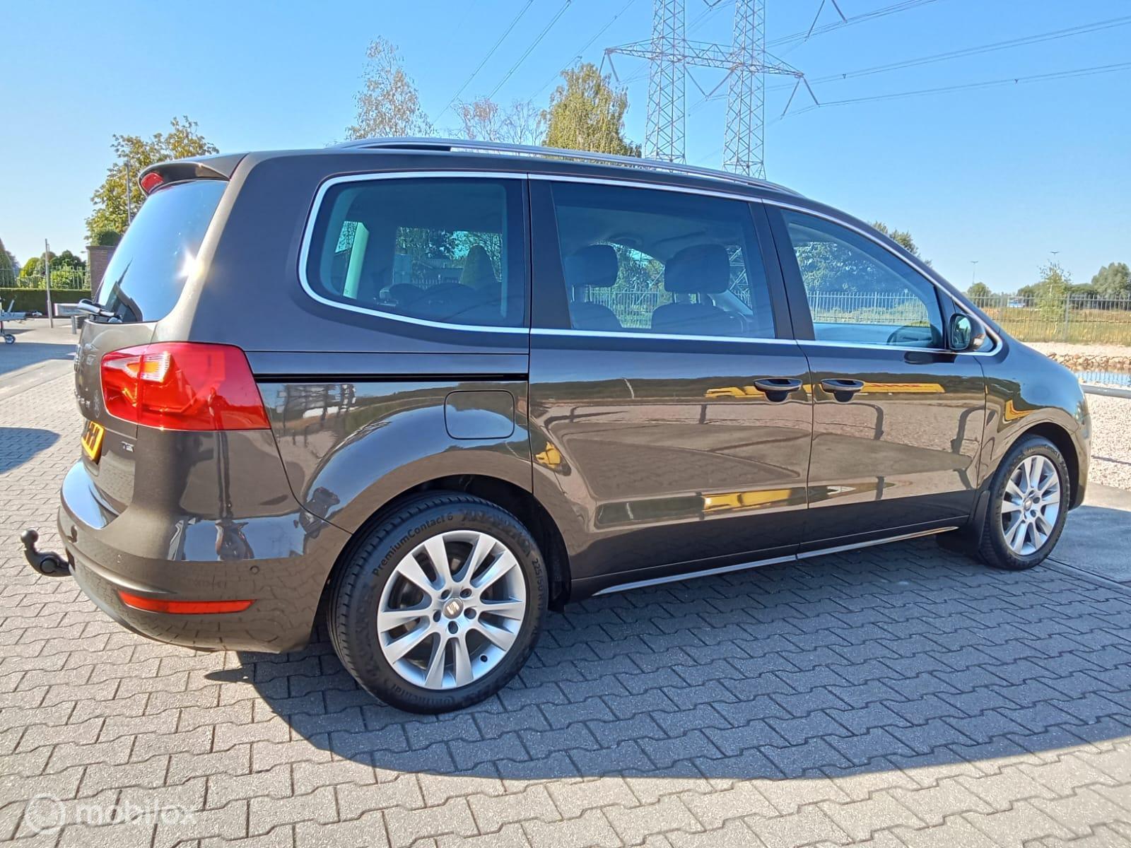 Foto van Seat Alhambra