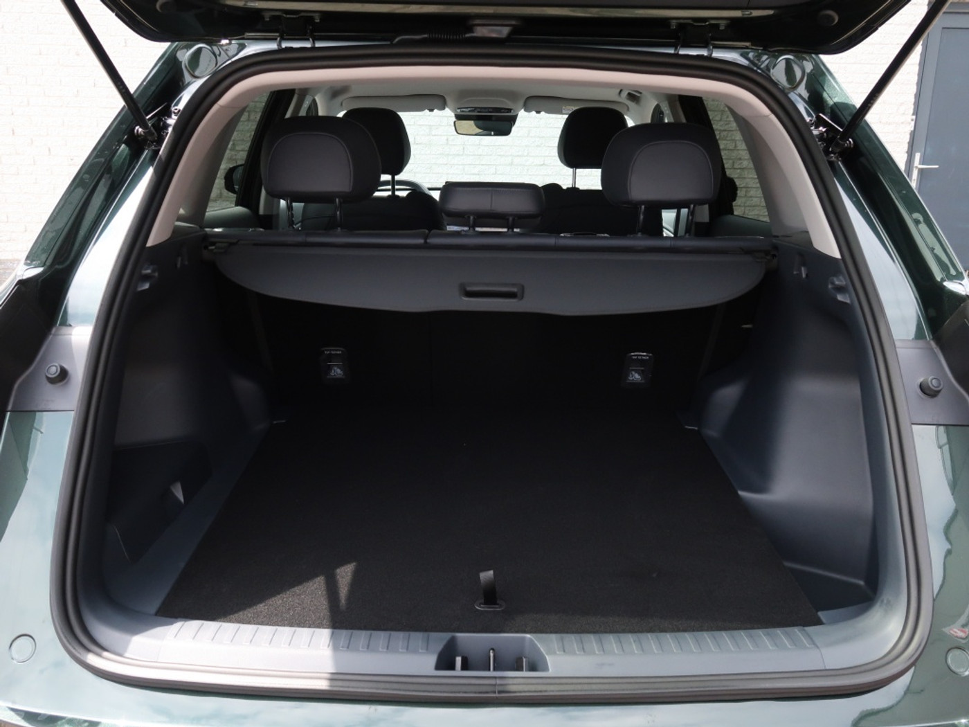 Foto van Geely Starray Em-i