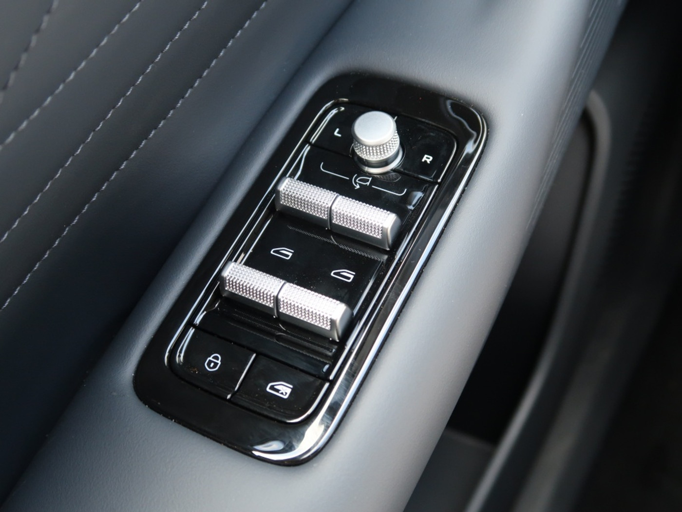 Foto van Geely Starray Em-i