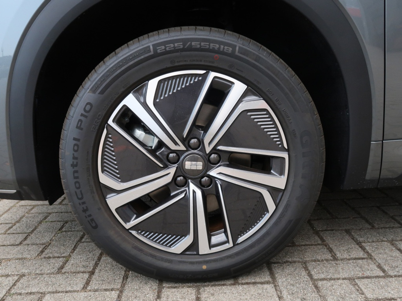 Foto van Geely Starray Em-i