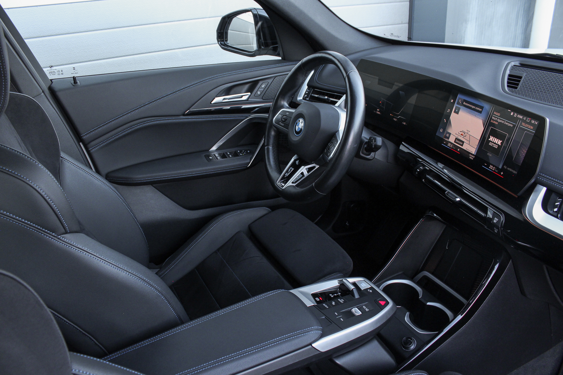 Foto van BMW Ix1 Xdrive30