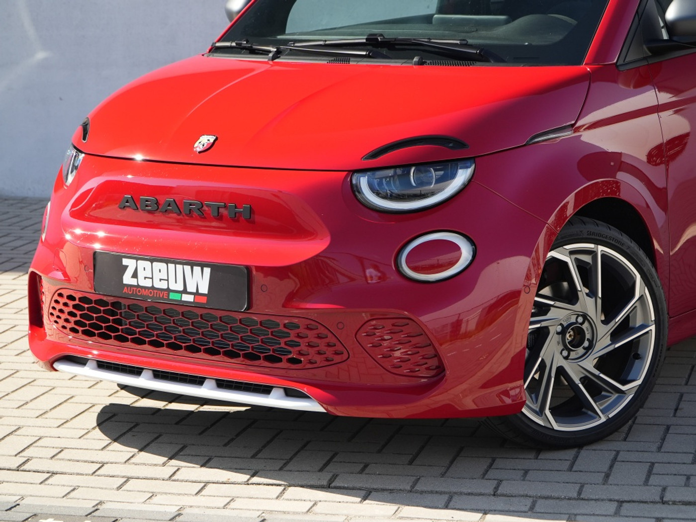 Foto van Abarth 500e