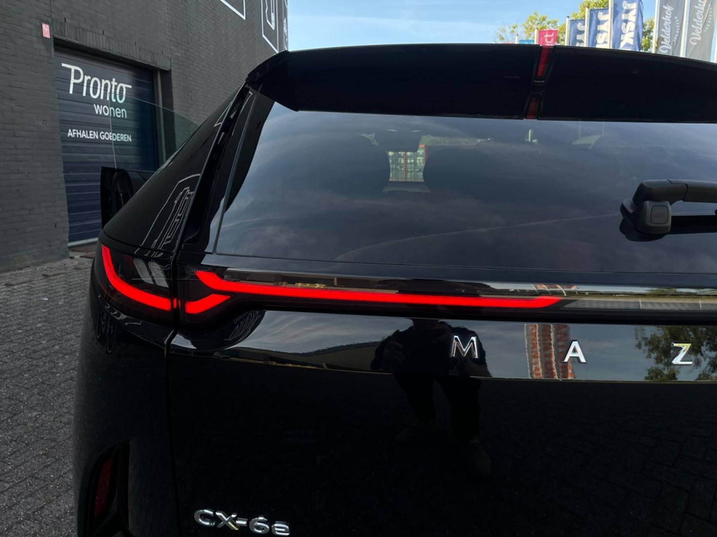 Foto van Mazda Cx-6e