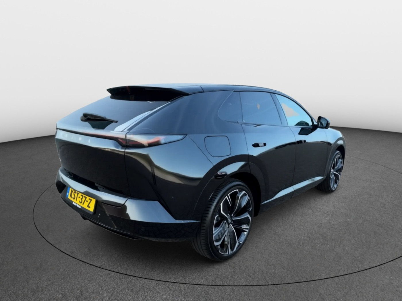 Foto van Mazda Cx-6e