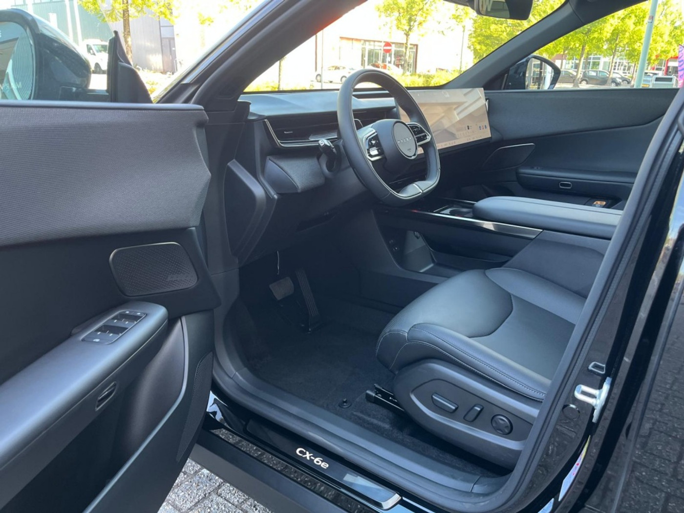 Foto van Mazda Cx-6e