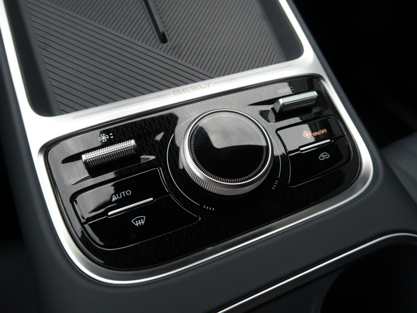 Foto van Geely Starray Em-i