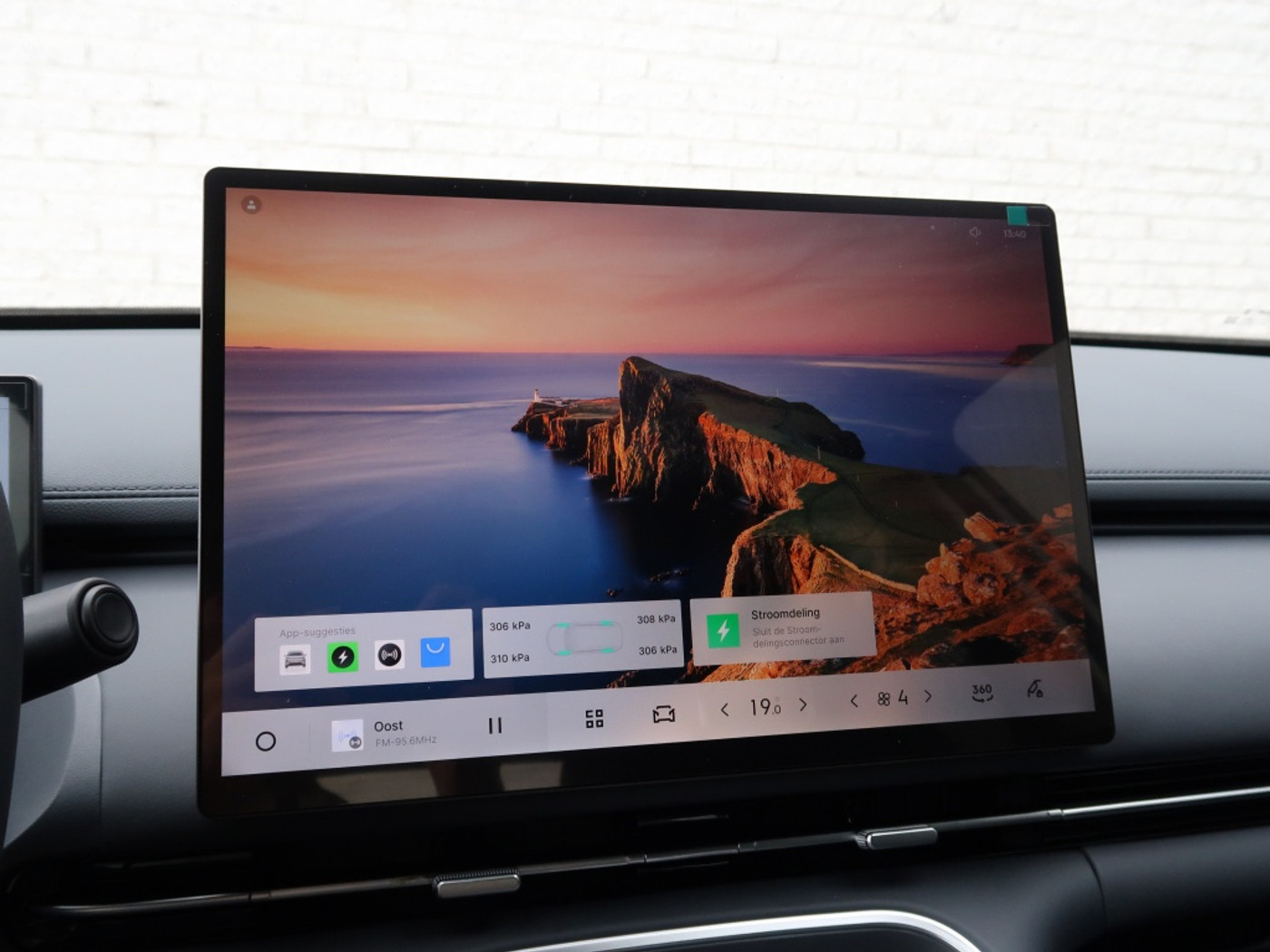 Foto van Geely Starray Em-i