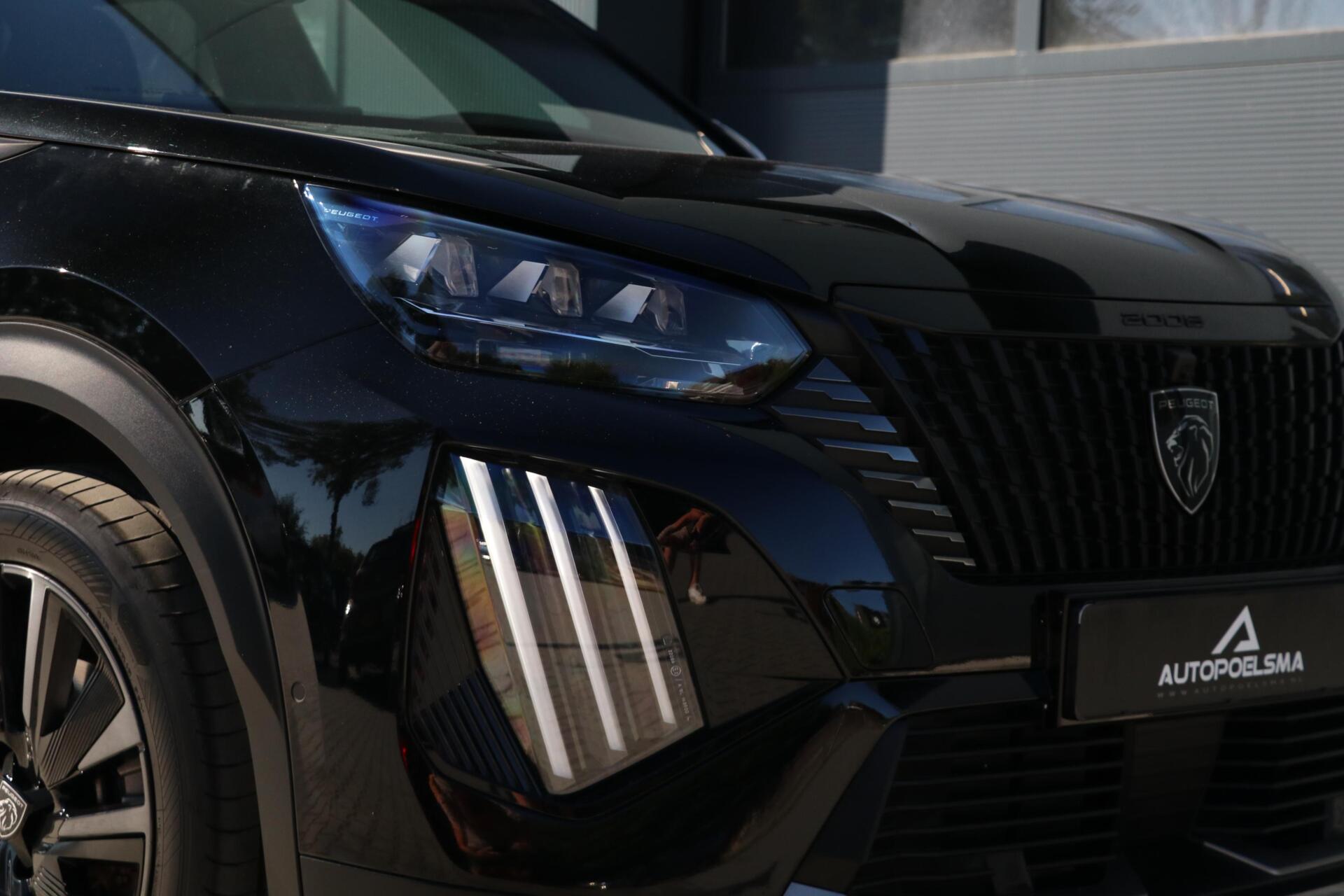 Foto van Peugeot E-2008